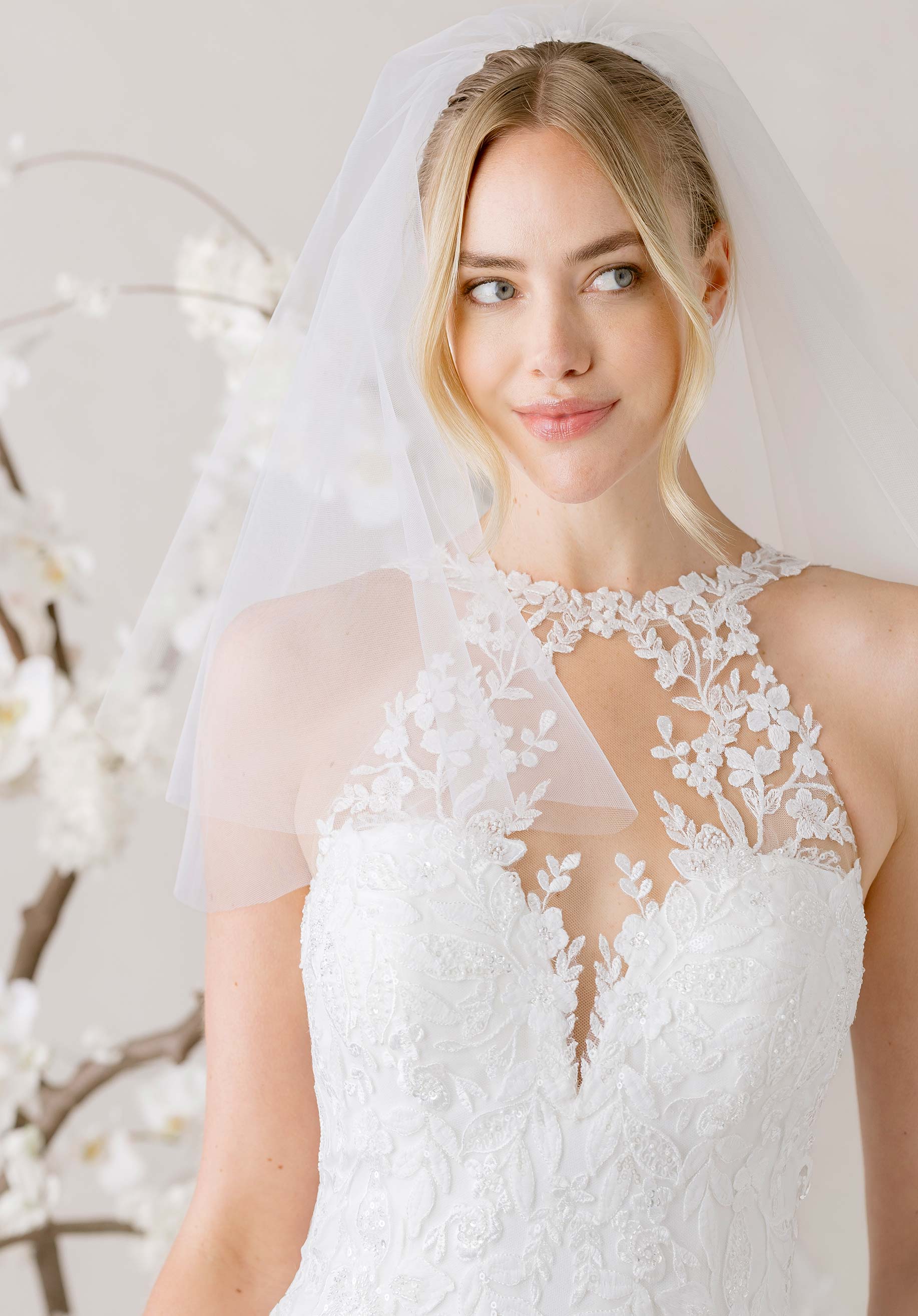 morilee-sai-brautkleid-crepe-mit-schleppe image 2