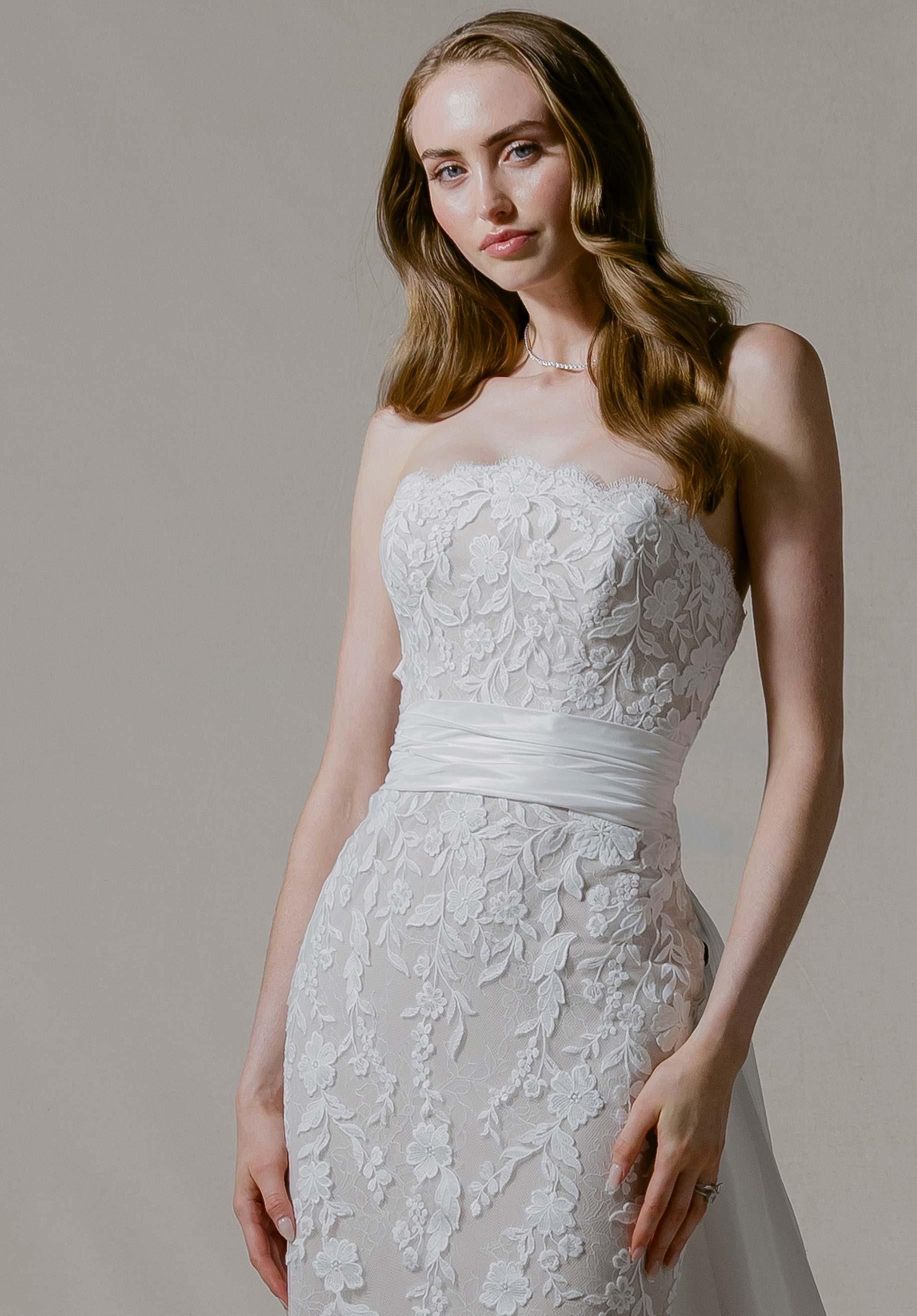 morilee-lysette-brautkleid-mermaid-chantilly-spitze image 2