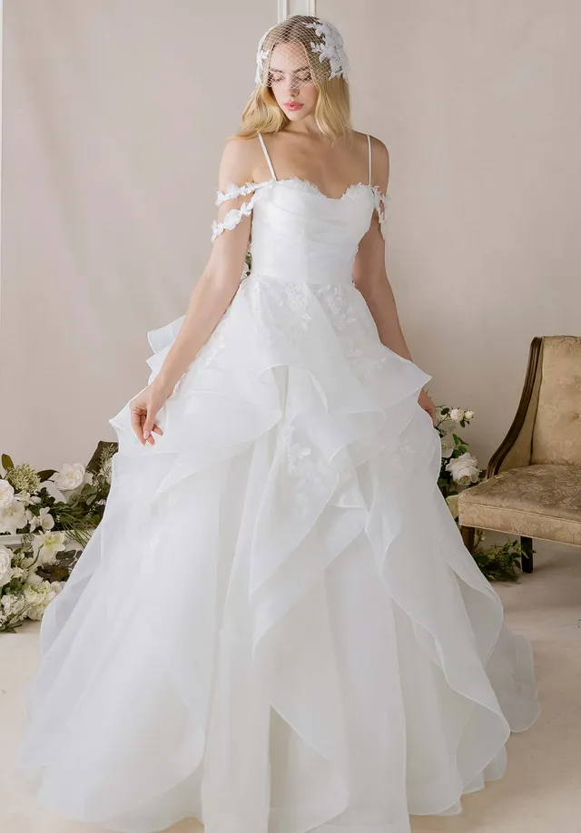 morilee-violetta-brautkleid-organza-ballkleid-mit-cold-shoulder image 1