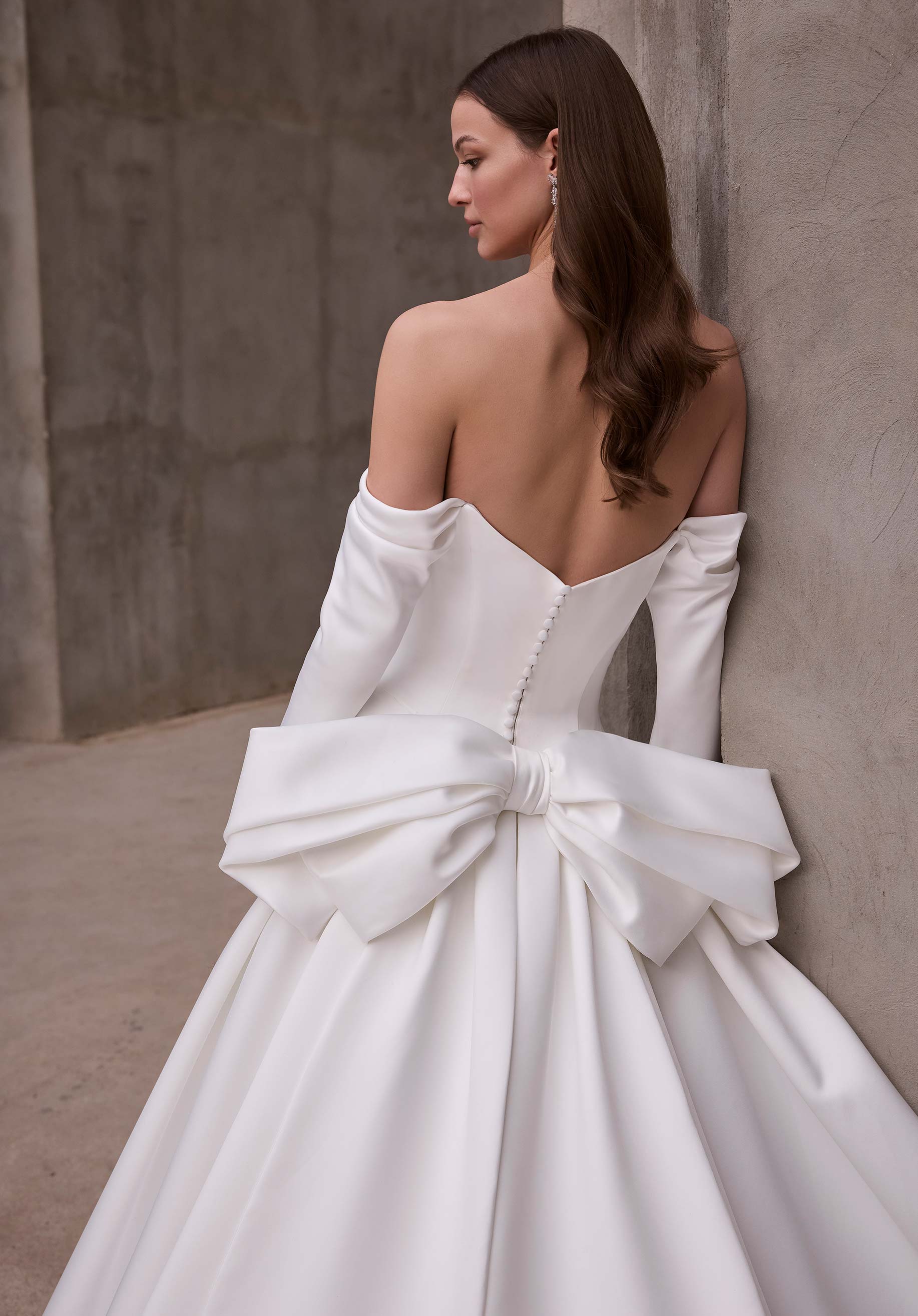 morilee-arete-duchess-satin-ballkleid-brautkleid image 3