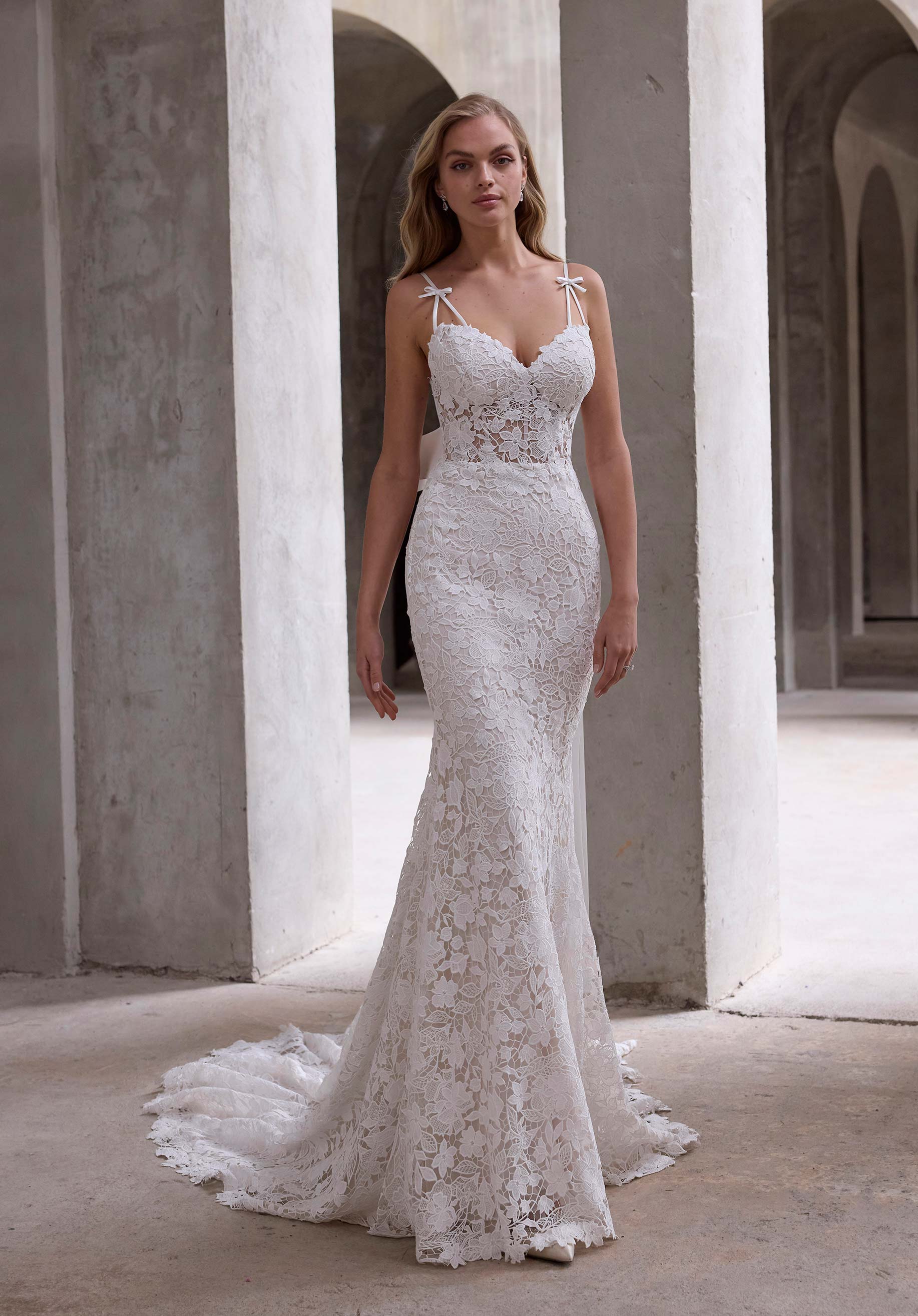 morilee-lyna-brautkleid-fit-flare-spitze-ivory-champagne image 1