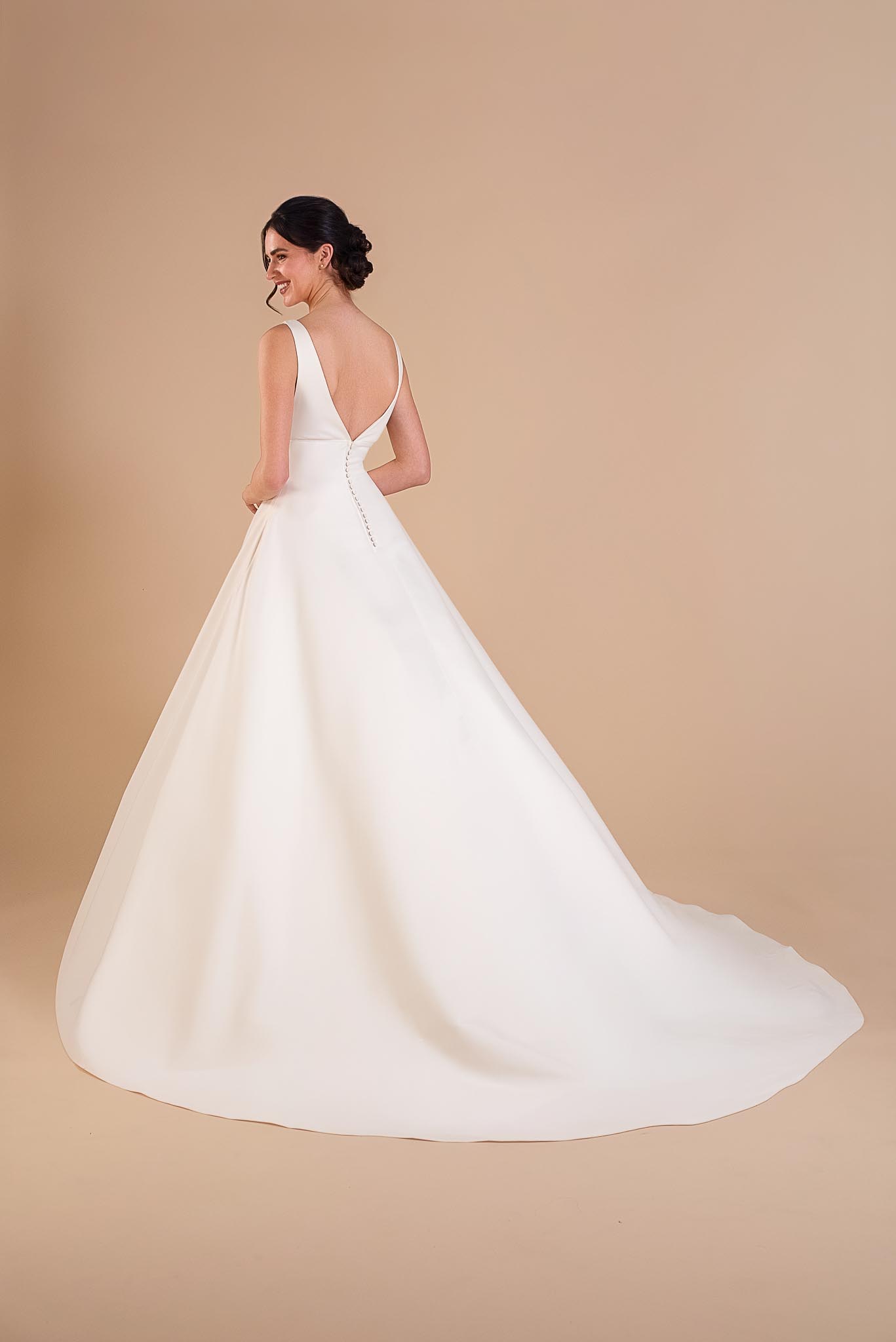eglantine-iloe-brautkleid-in-elfenbein-gr-34-74 image 3