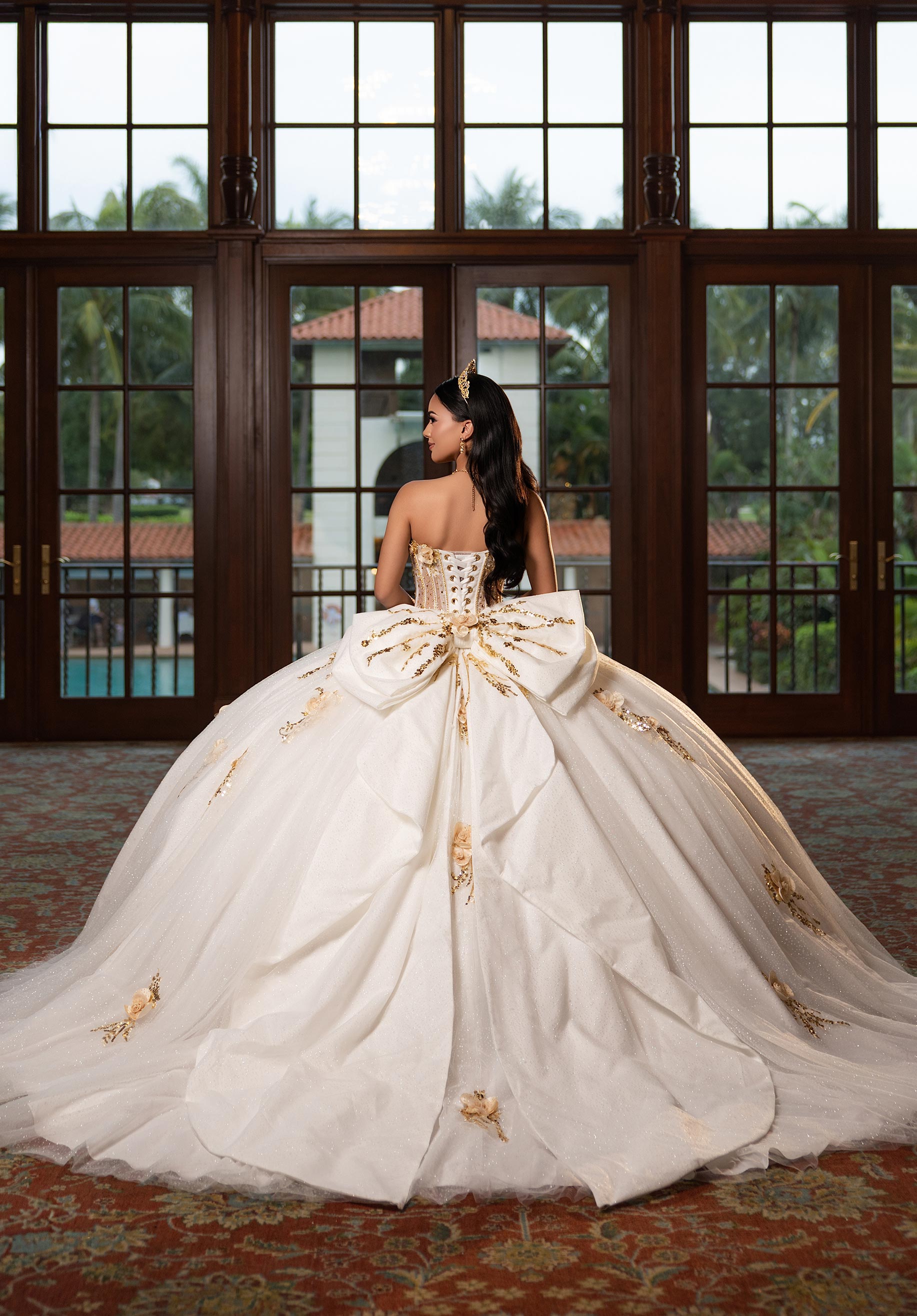 morilee-vizcaya-alexis-quincea-era-kleid-mit-rosetten image 7