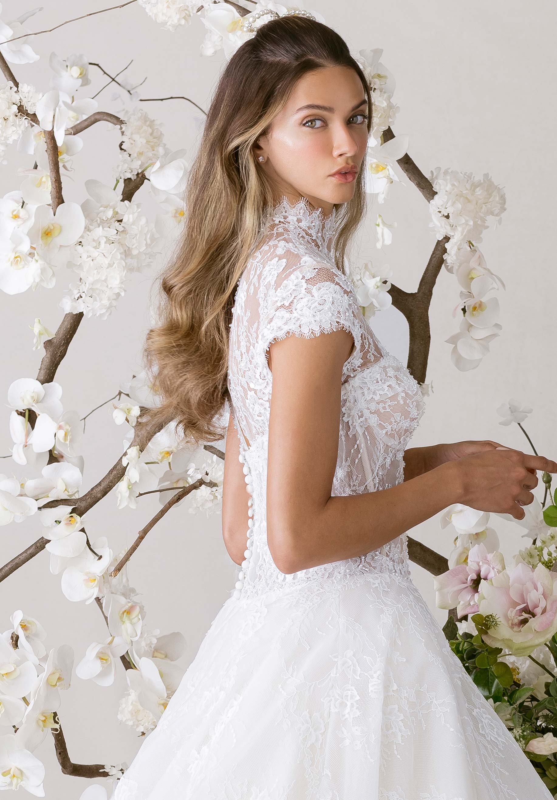 morilee-nikiya-chantilly-spitze-ballkleid-brautkleid image 4