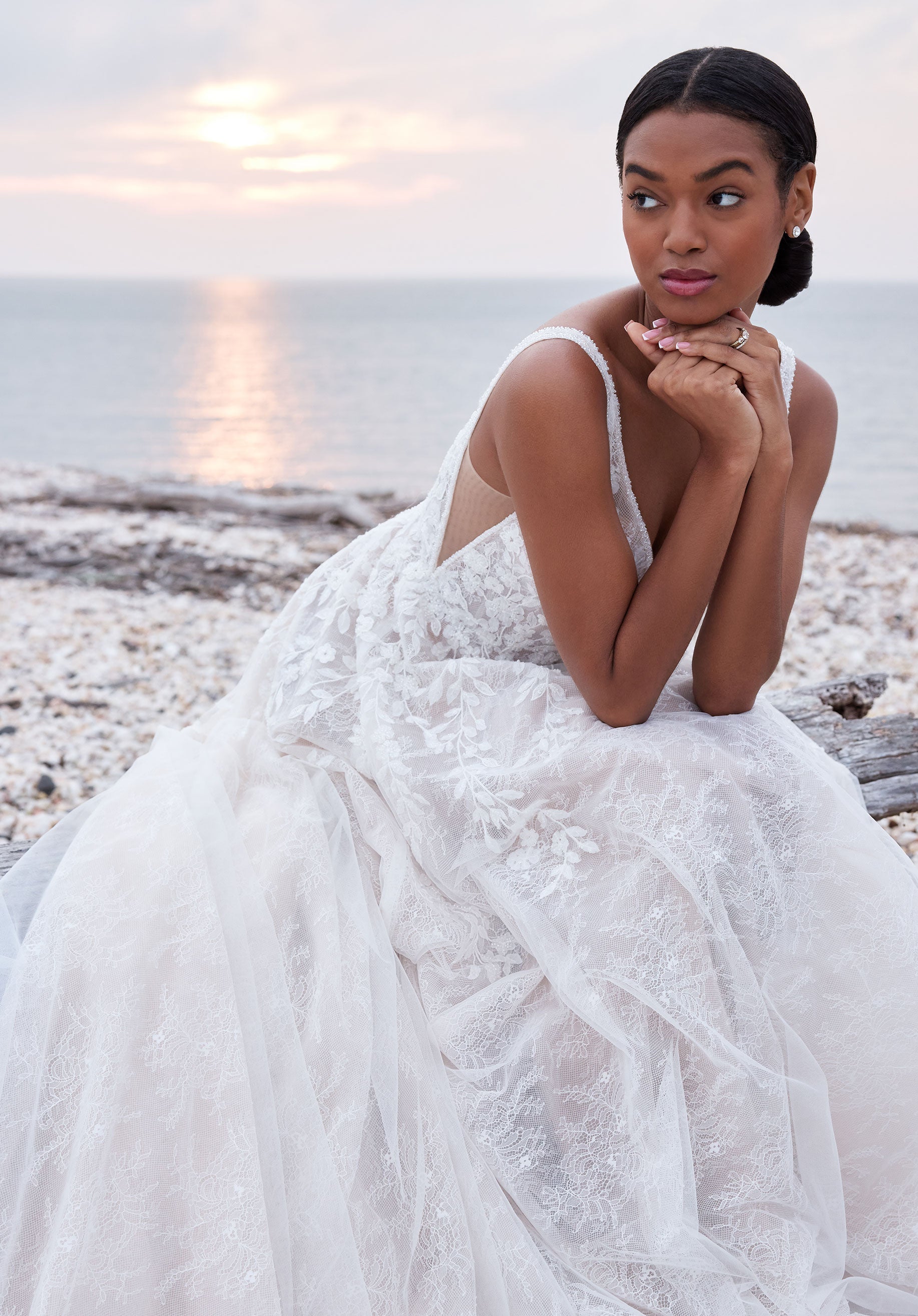 morilee-song-brautkleid-a-linie-mit-3d-bl-ten-und-v-r-cken image 5