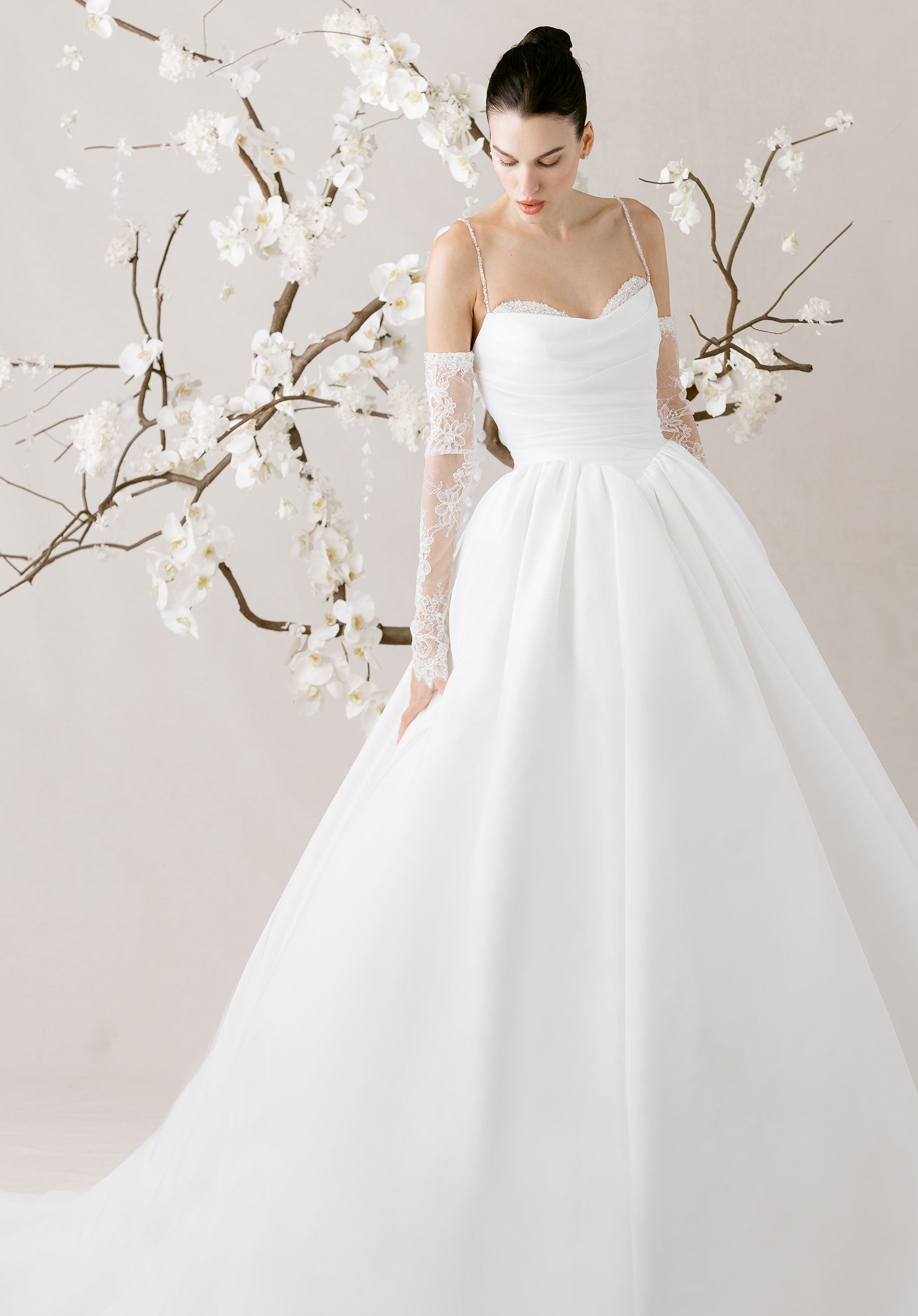 morilee-lev-brautkleid-ballkleid-mit-korsett-schn-rung image 3