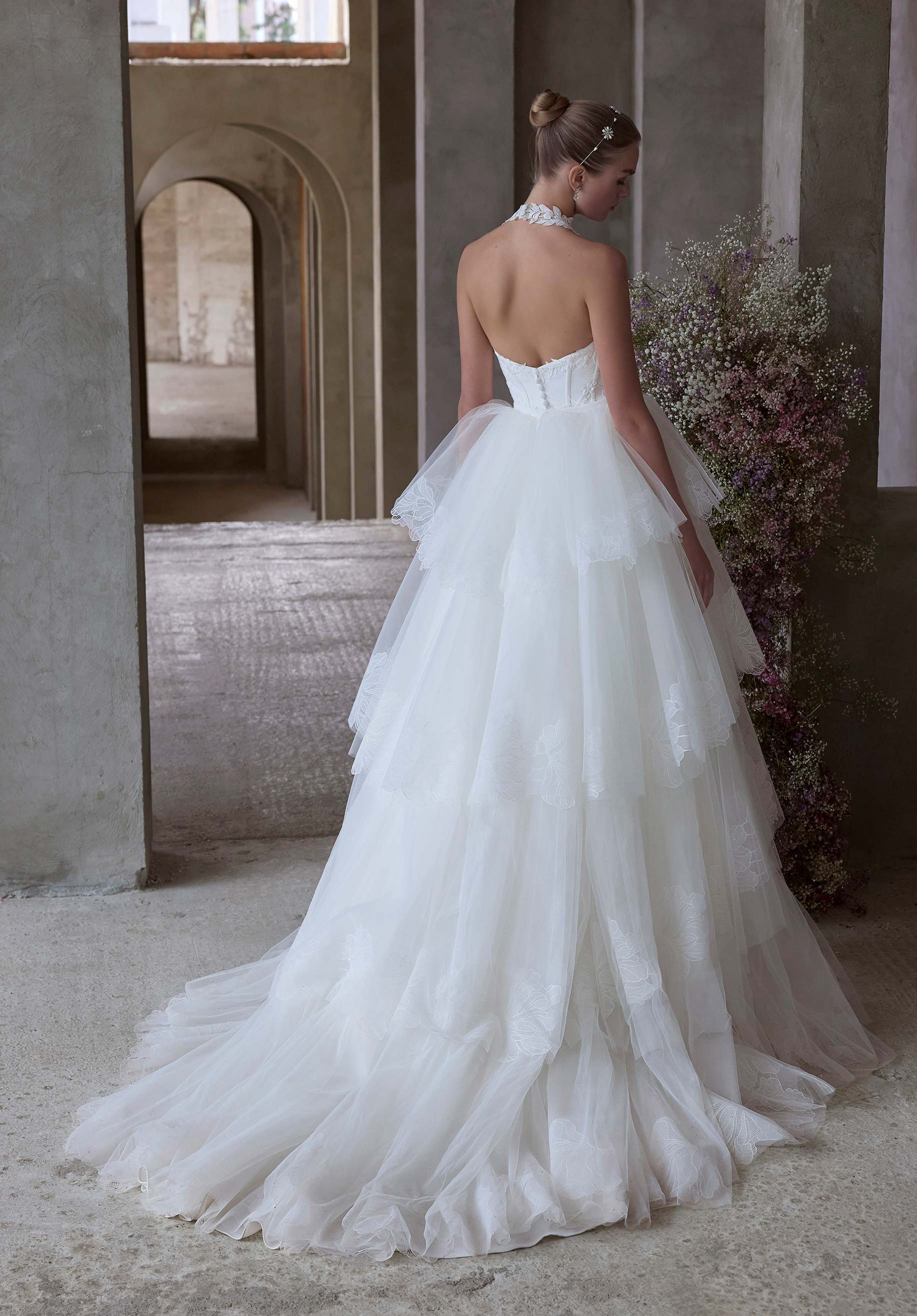 morilee-finnli-brautkleid-fit-to-flare-stretch-crepe-mit-3d-bl-ten image 7