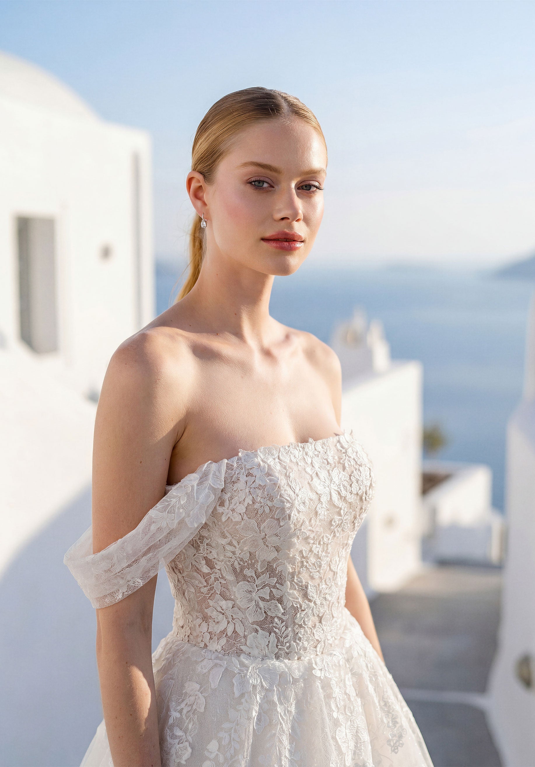 morilee-tabria-brautkleid-a-linie-spitze image 2