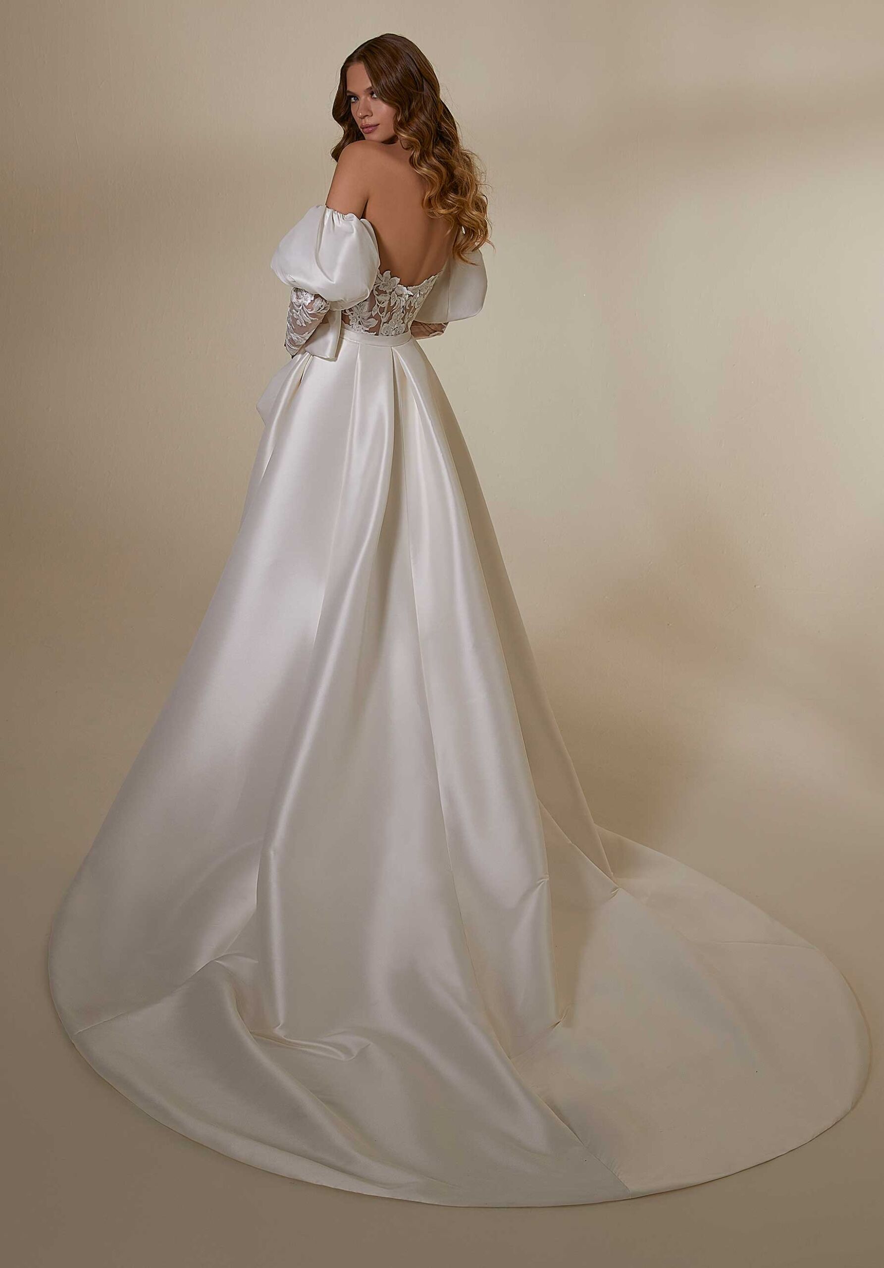 morilee-tie-front-larissa-satin-berrock image 2