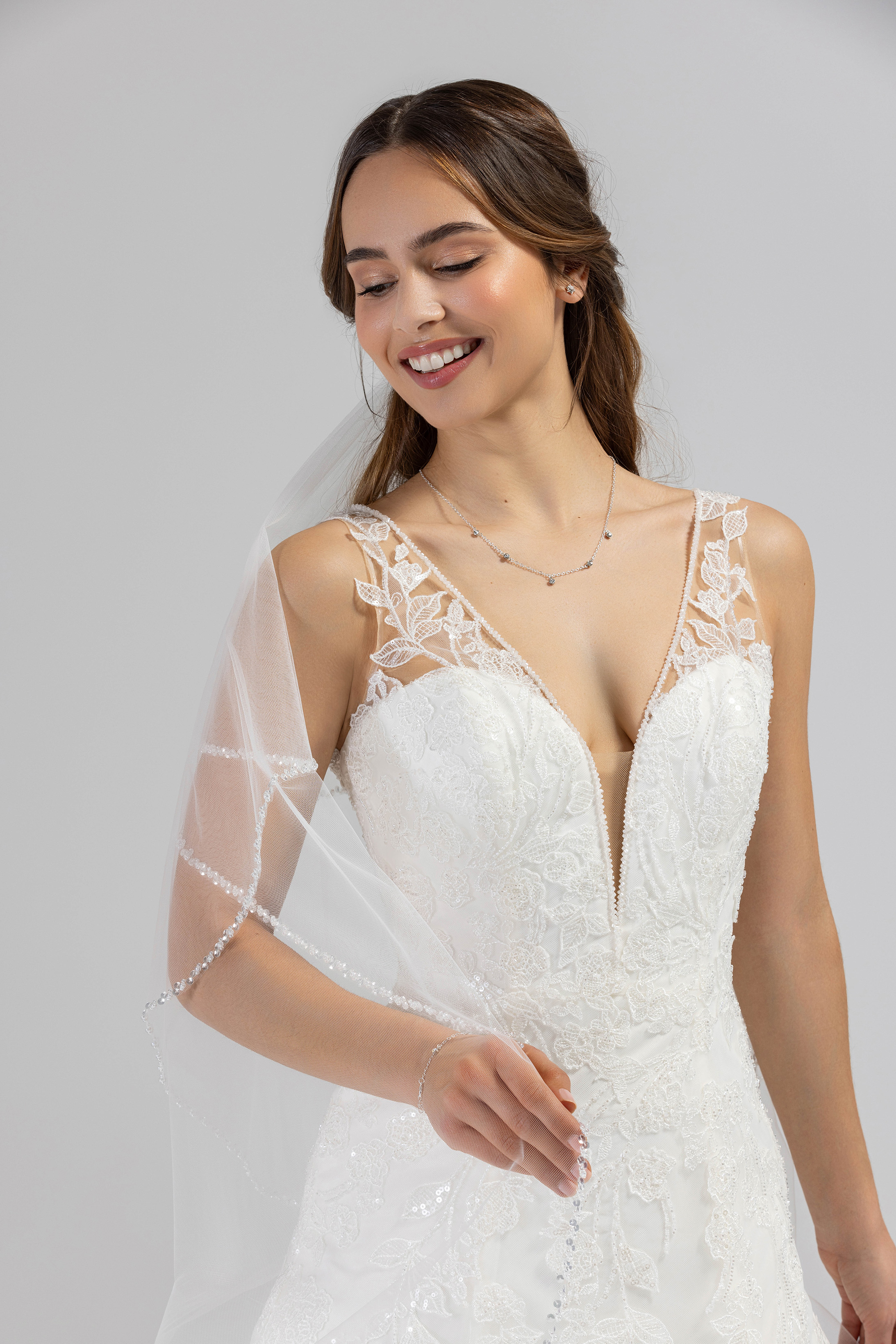 eglantine-louise-brautkleid-in-ivoire image 2
