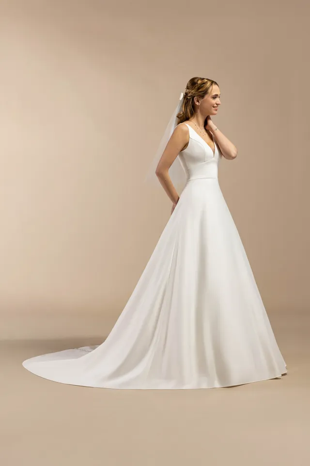 eglantine-bretagne-brautkleid-ivory-gr-34-74 image 1
