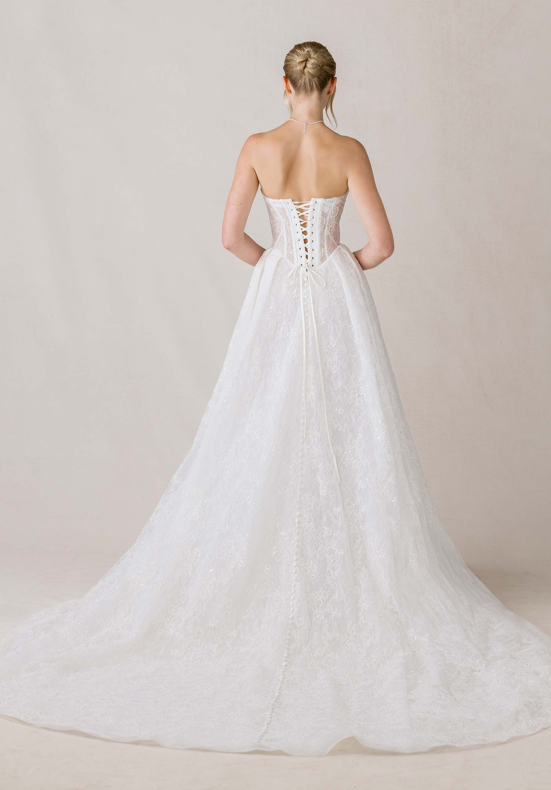 morilee-everette-brautkleid-ballkleid-mit-schn-r-corset image 3