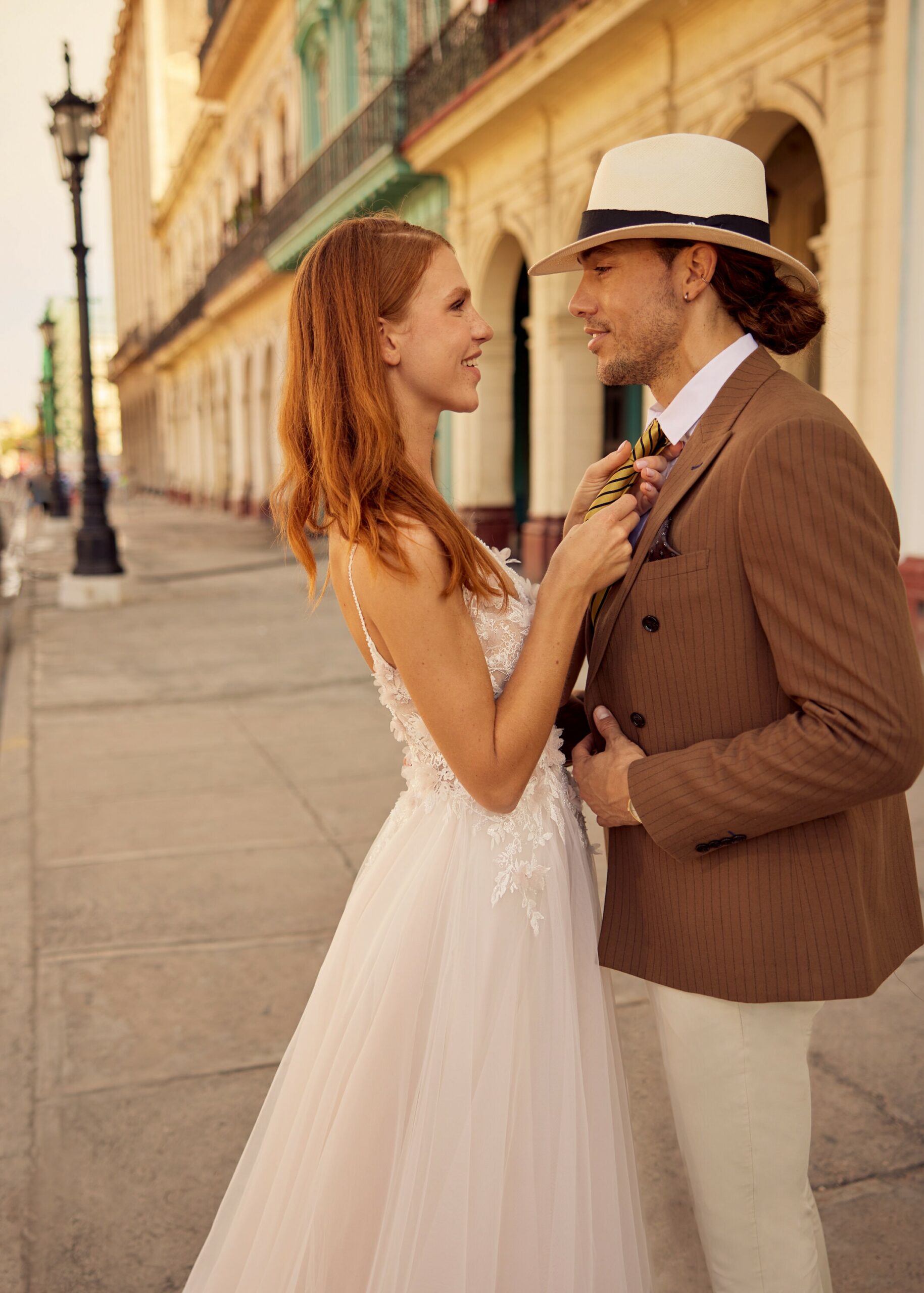 gbs-herve-paris-bridal-livia-brautkleid-libre-collection image 5