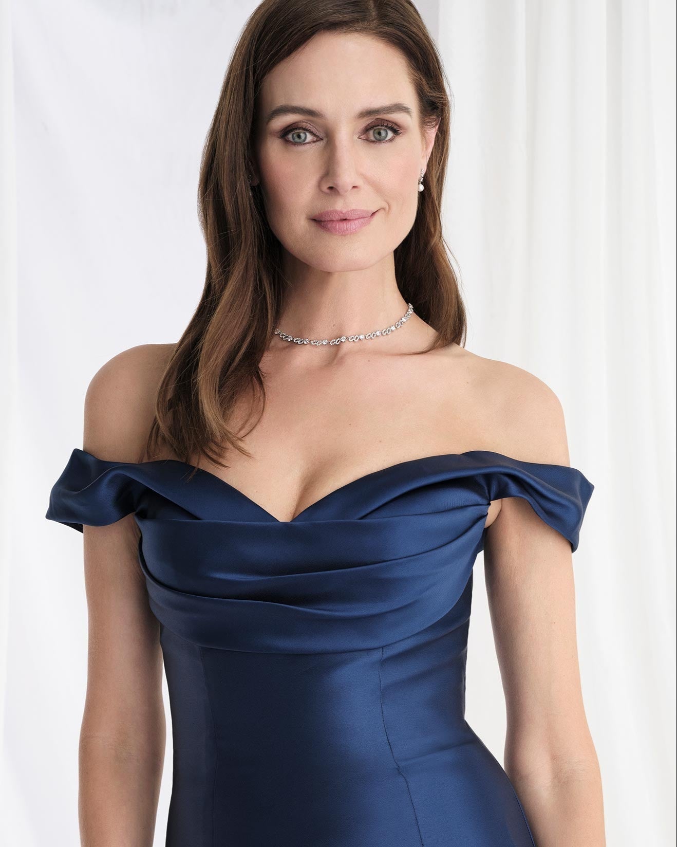 morilee-fit-and-flare-off-shoulder-mikado-abendkleid-mit-schlitz image 6
