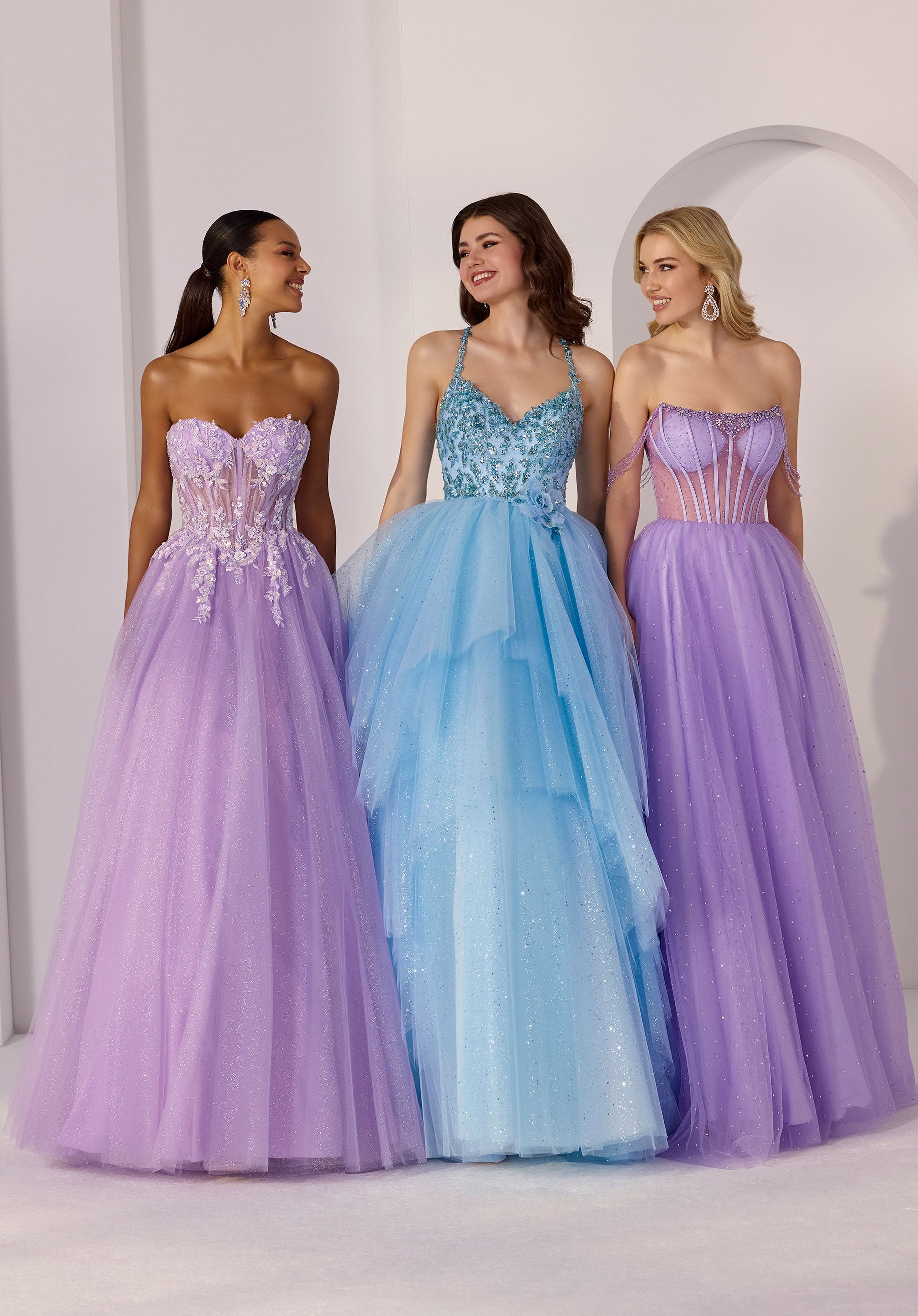 morilee-a-linie-partykleid-perlen-spitzenoberteil-mit-glitzer-t-ll-handkerchief- image 5