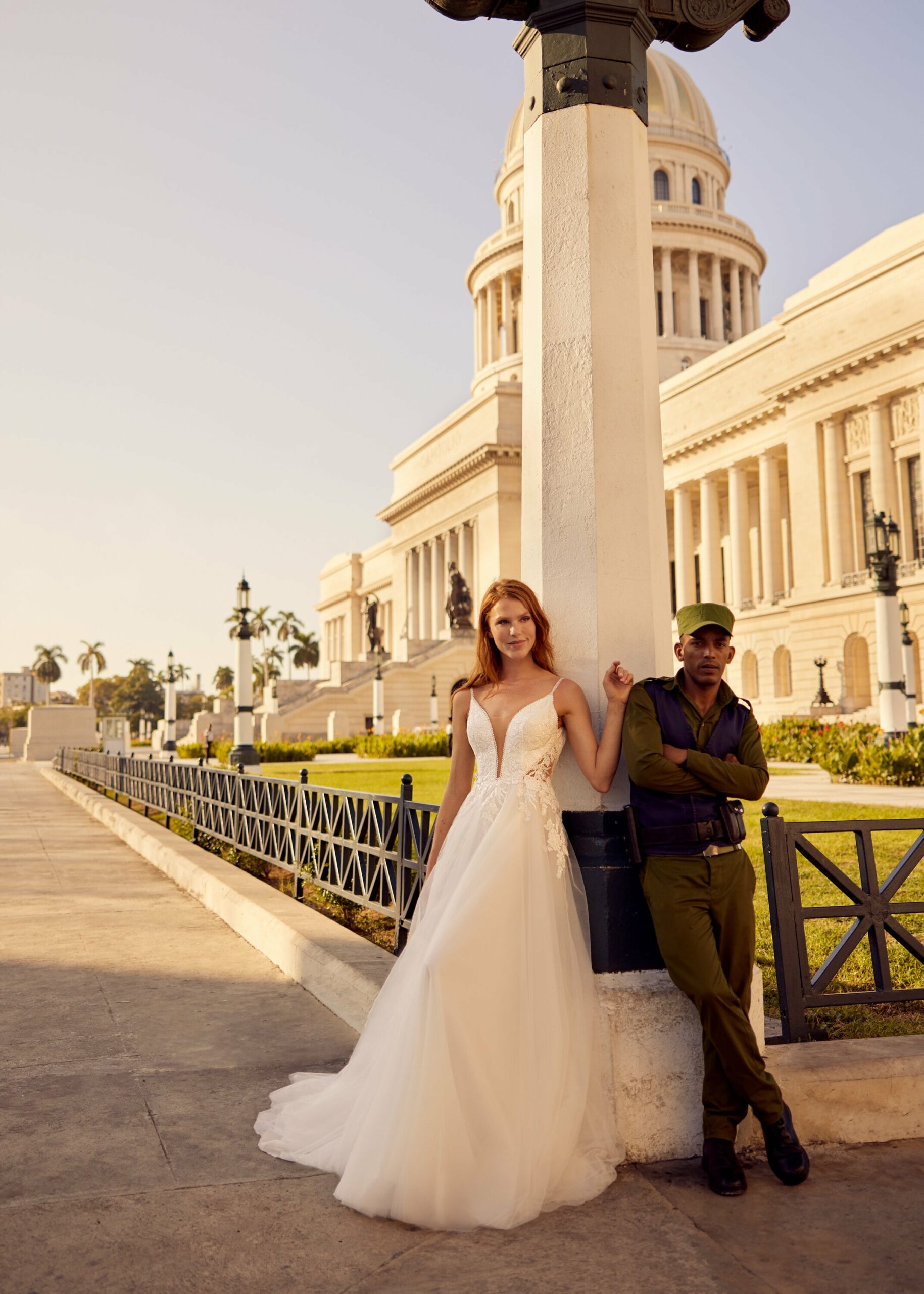 gbs-herve-paris-bridal-lily-braut-festliche-komplettgarderobe-libre-collection image 3