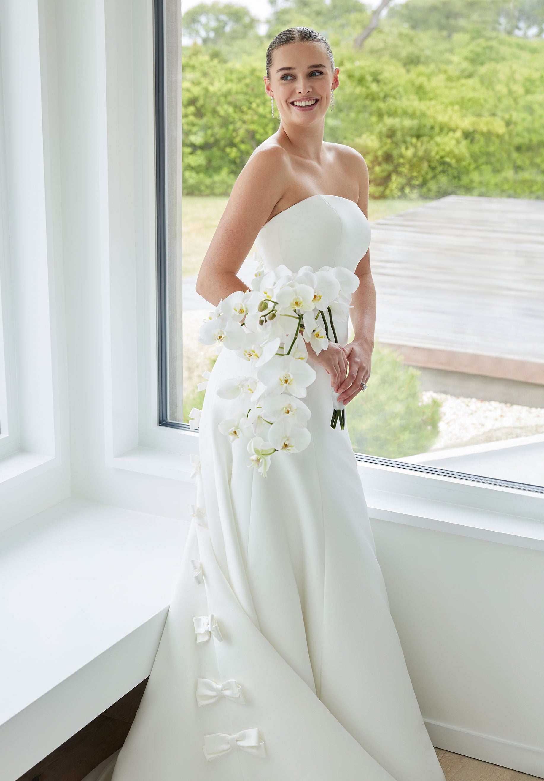morilee-susanna-brautkleid-fit-and-flare-satin-mit-schleifenr-cken image 3