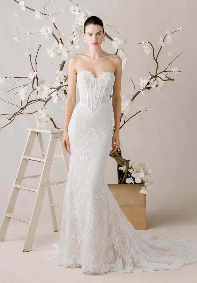 morilee-valentin-brautkleid-meerjungfrau-mit-corsage image 1