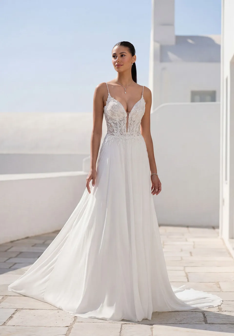 morilee-thalyn-a-linie-brautkleid-mit-blatt-stickerei-und-schleppe image 1