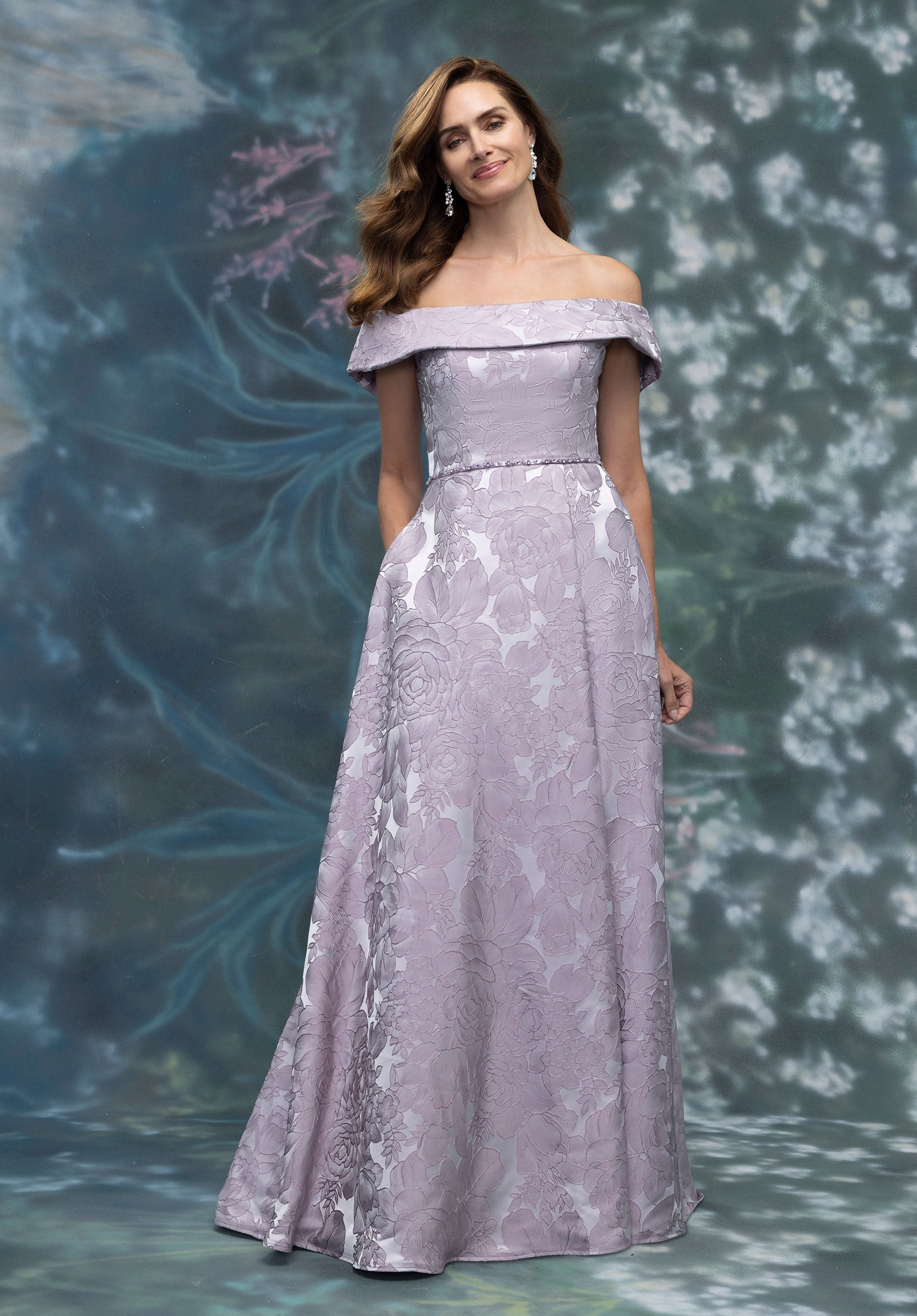 morilee-abendkleid-a-linie-brokat-mit-off-shoulder-und-schlitz image 2