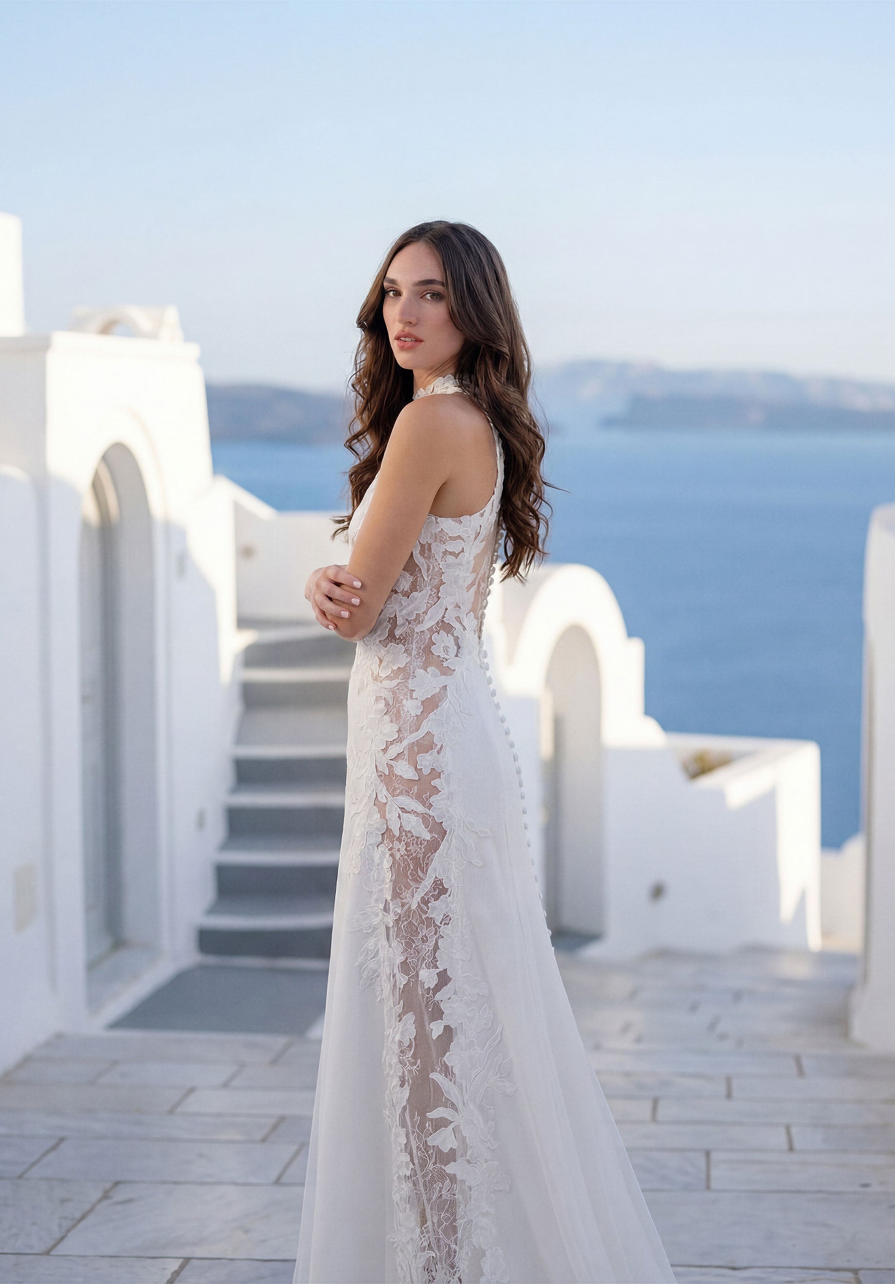 morilee-tairina-brautkleid-halter-a-linie-crepe image 2