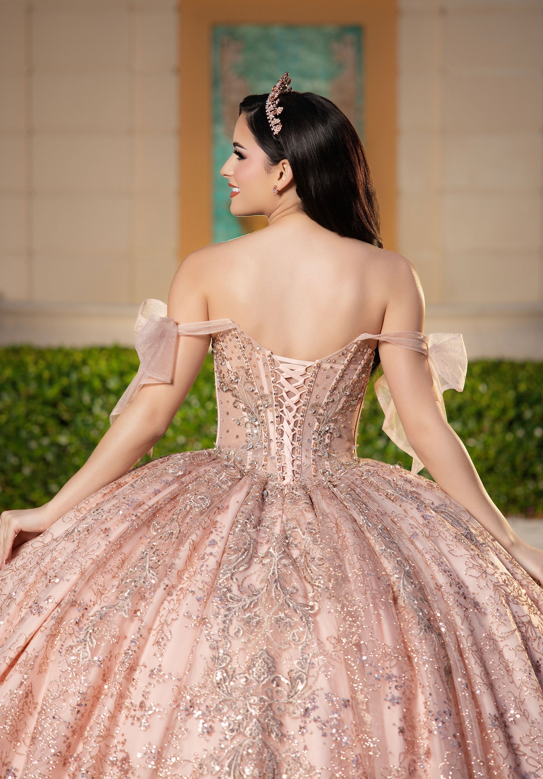morilee-clara-quincea-era-ballkleid-glitzer-t-ll-mit-bow-rmeln image 7