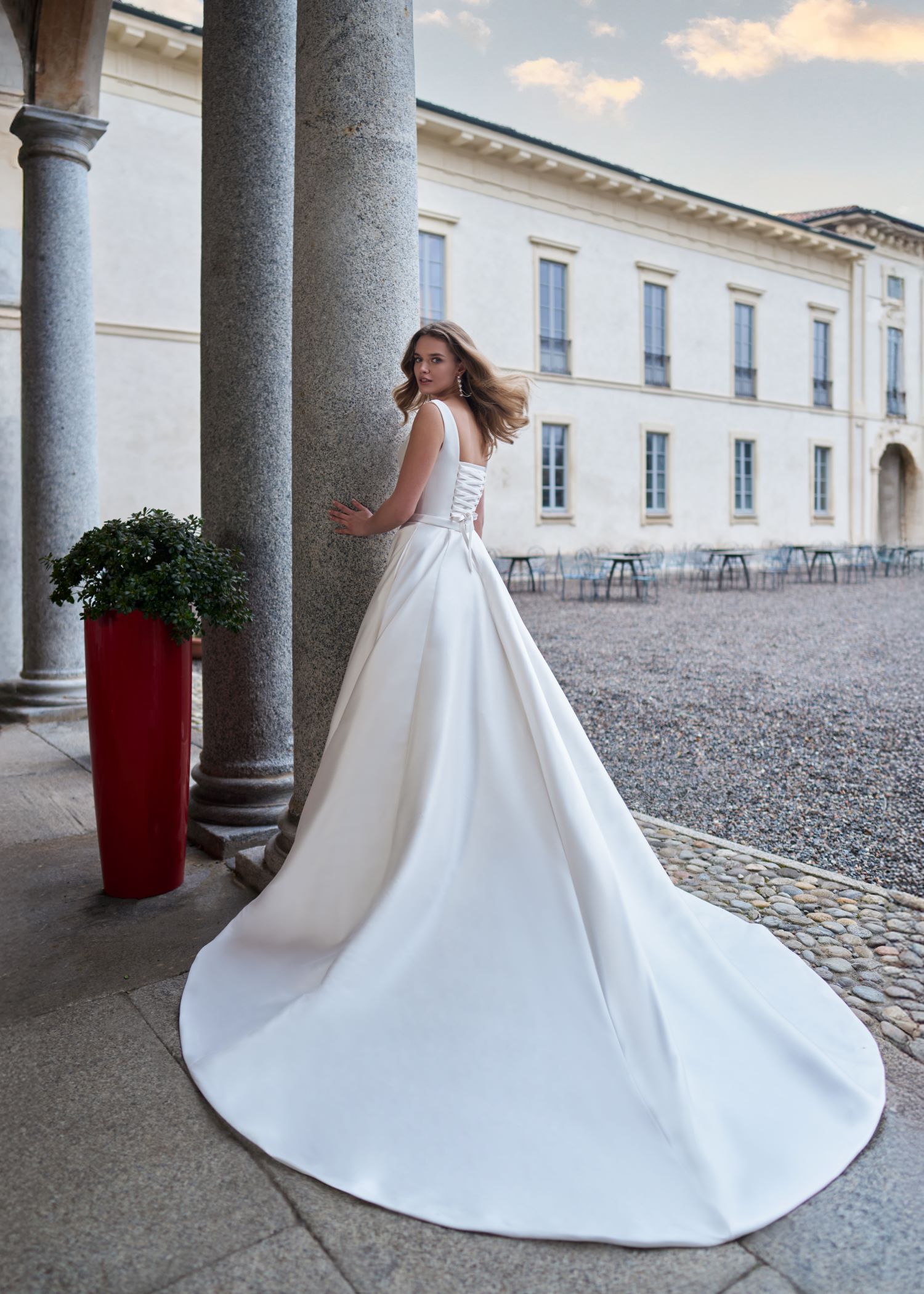 gbs-herve-paris-bridal-north-brautrock-mix-match image 2
