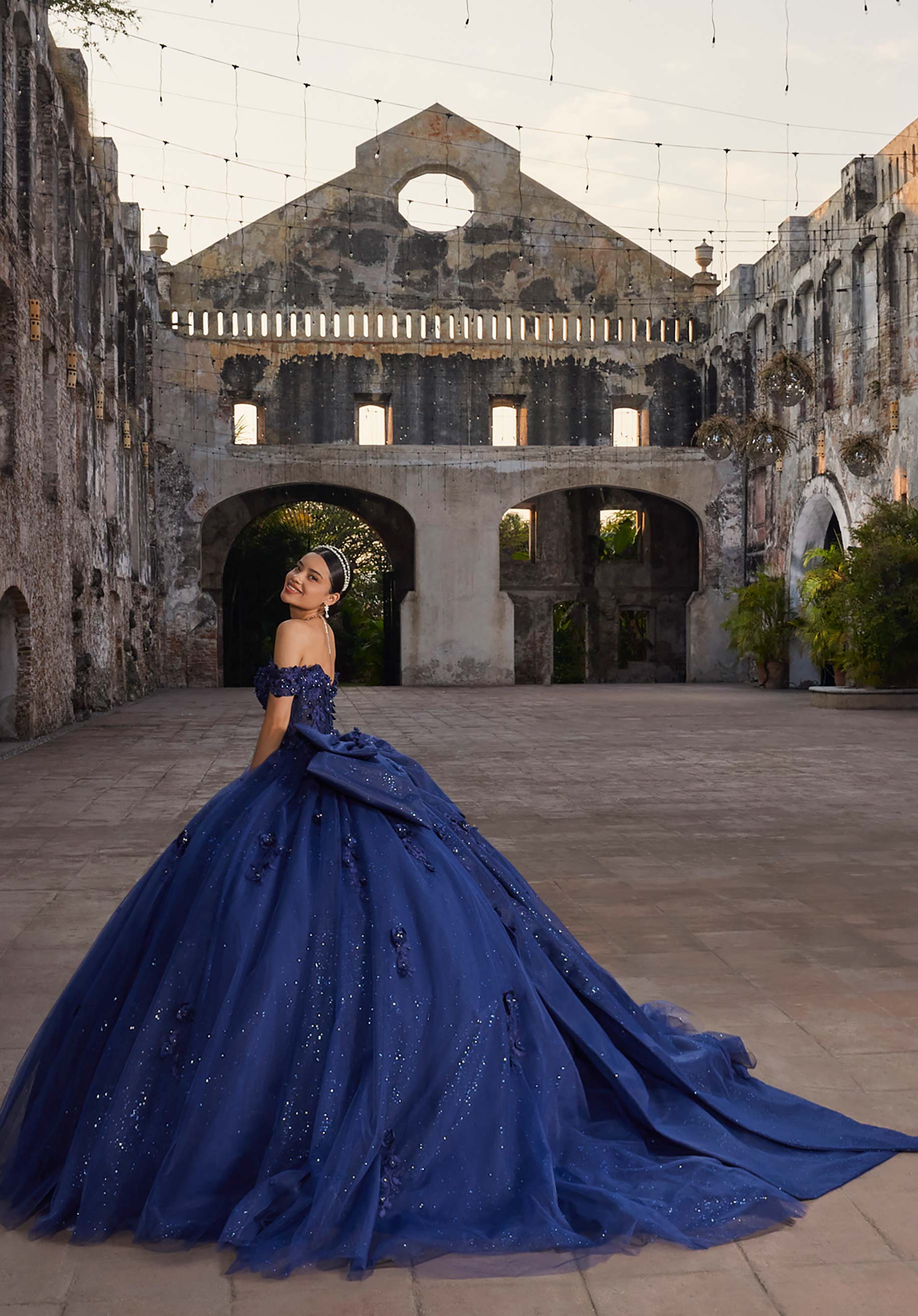 morilee-alani-quincea-era-ballkleid-mit-korsett image 3