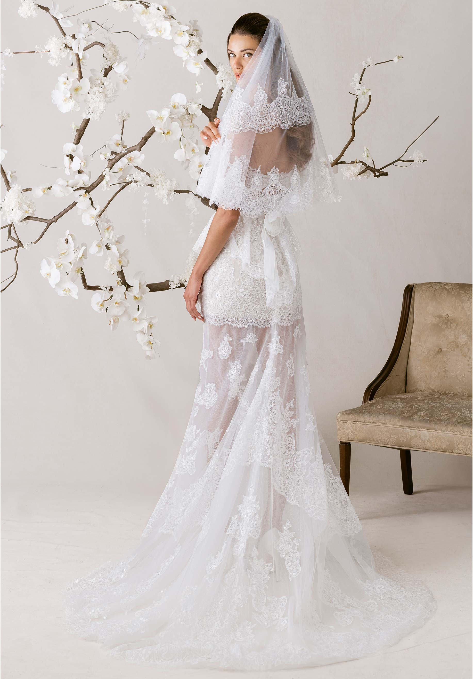 morilee-aloura-brautkleid-meerjungfrau-mit-schleife image 3