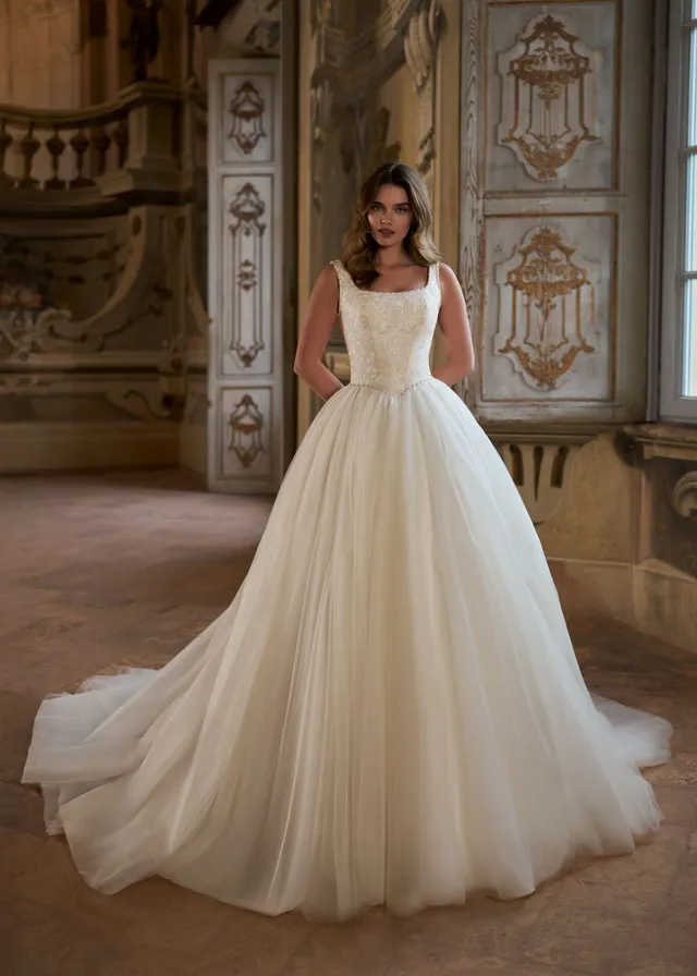 gbs-herve-paris-bridal-nessa-brautkleid-novel-collection image 1
