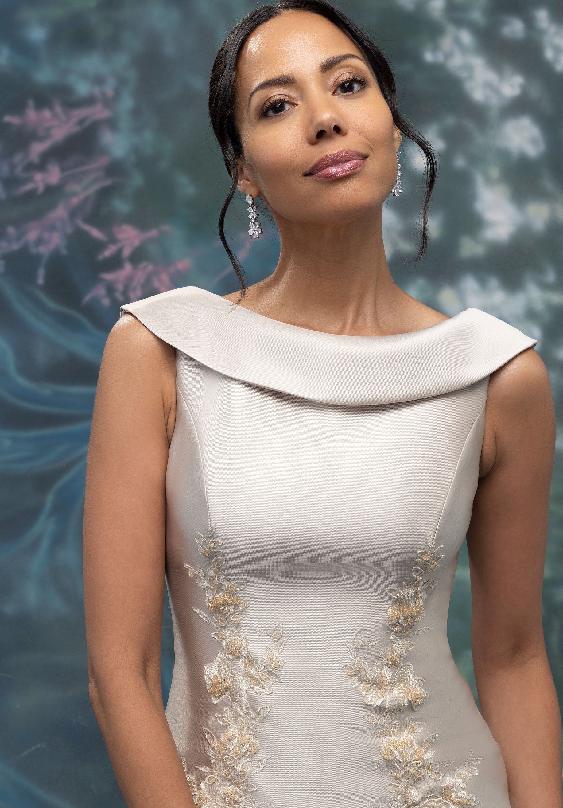 morilee-drop-waist-mikado-a-linien-abendkleid-mit-applikation image 2
