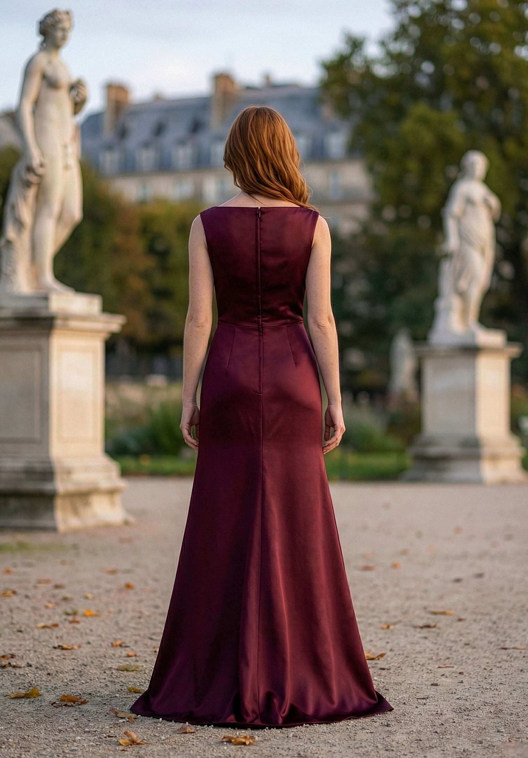 morilee-asymmetrically-draped-boat-neck-satin-brautjungfernkleid-bordeaux image 3