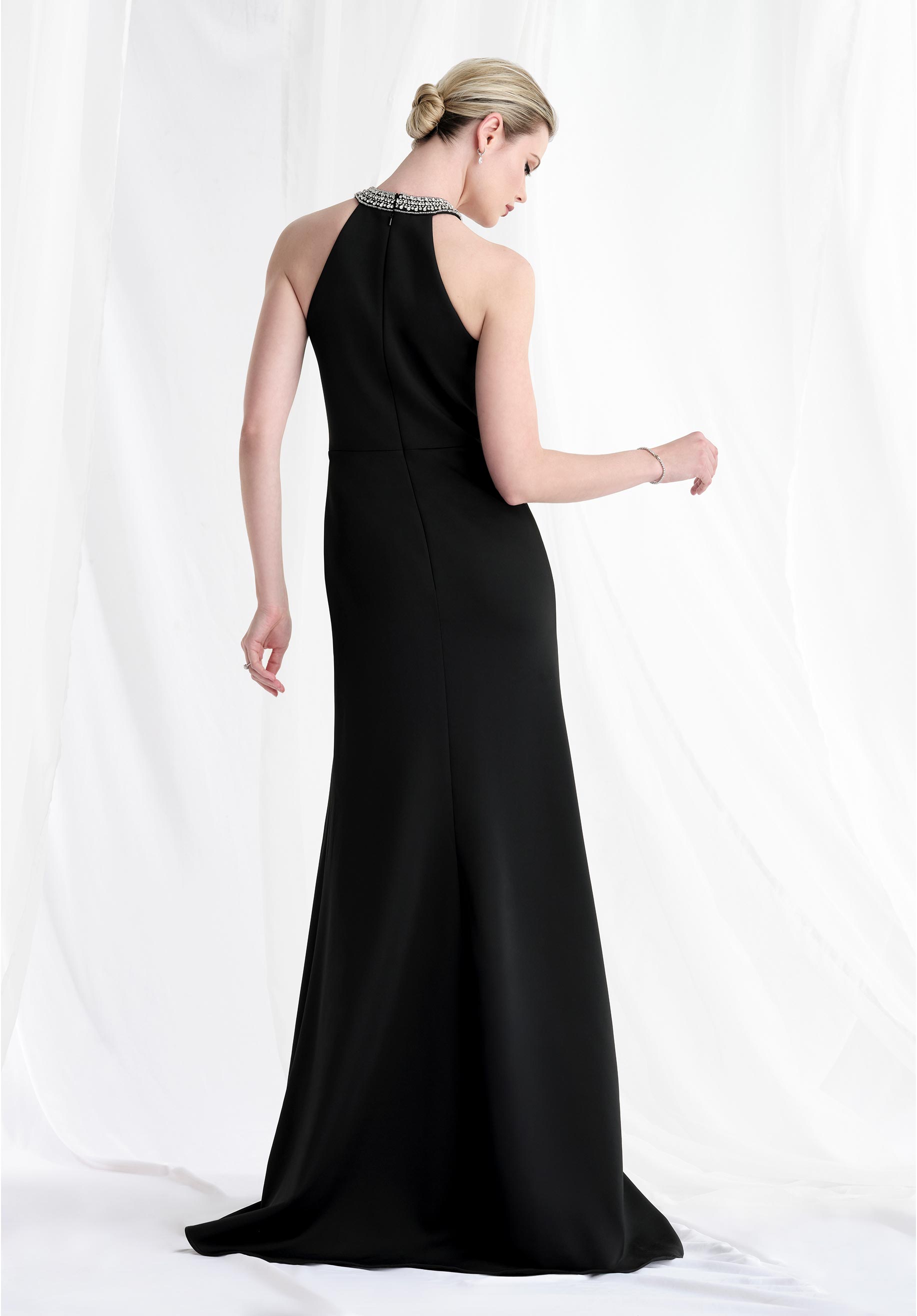 morilee-beaded-collar-halter-neck-fit-and-flare-abendkleid image 6