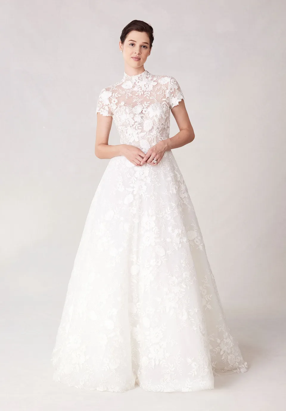 morilee-sarah-brautkleid-ballkleid-mit-hochgeschlossenem-spitzen-rmel image 1