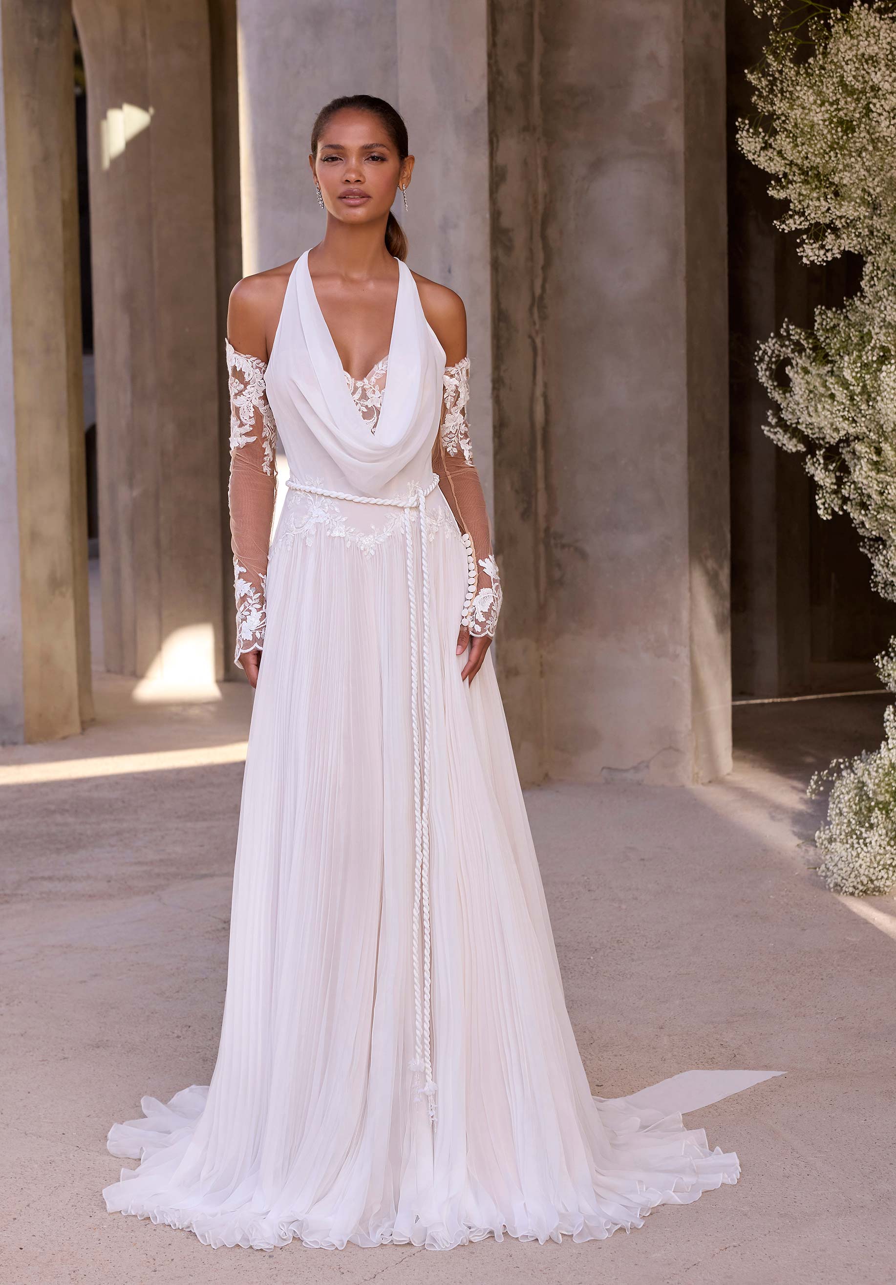 morilee-callidora-brautkleid-a-linie-mit-halter-cowl-und-abnehmbaren-rmeln image 3