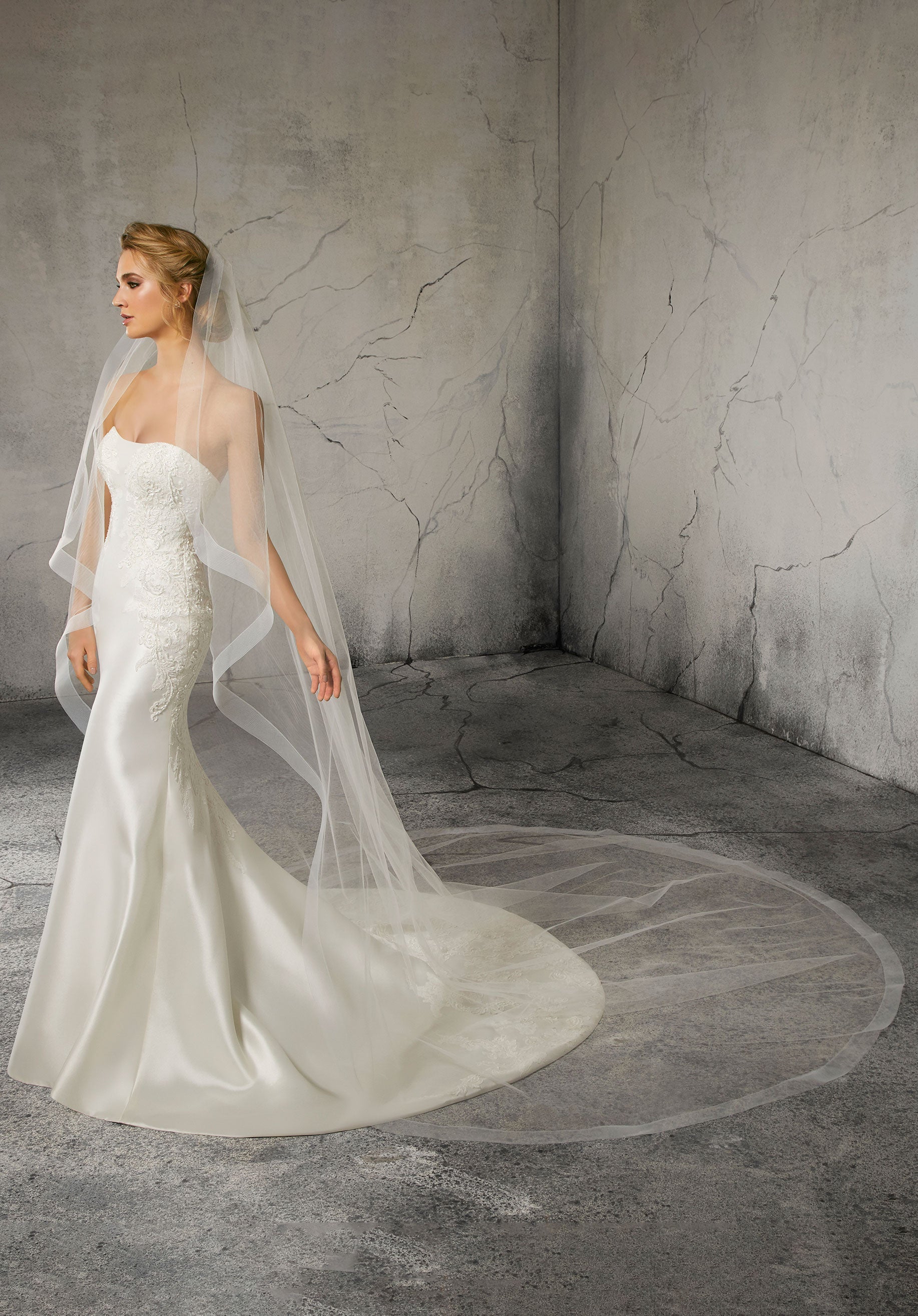 morilee-brautschleier-angel-cut-mit-rosshaar-kante image 1