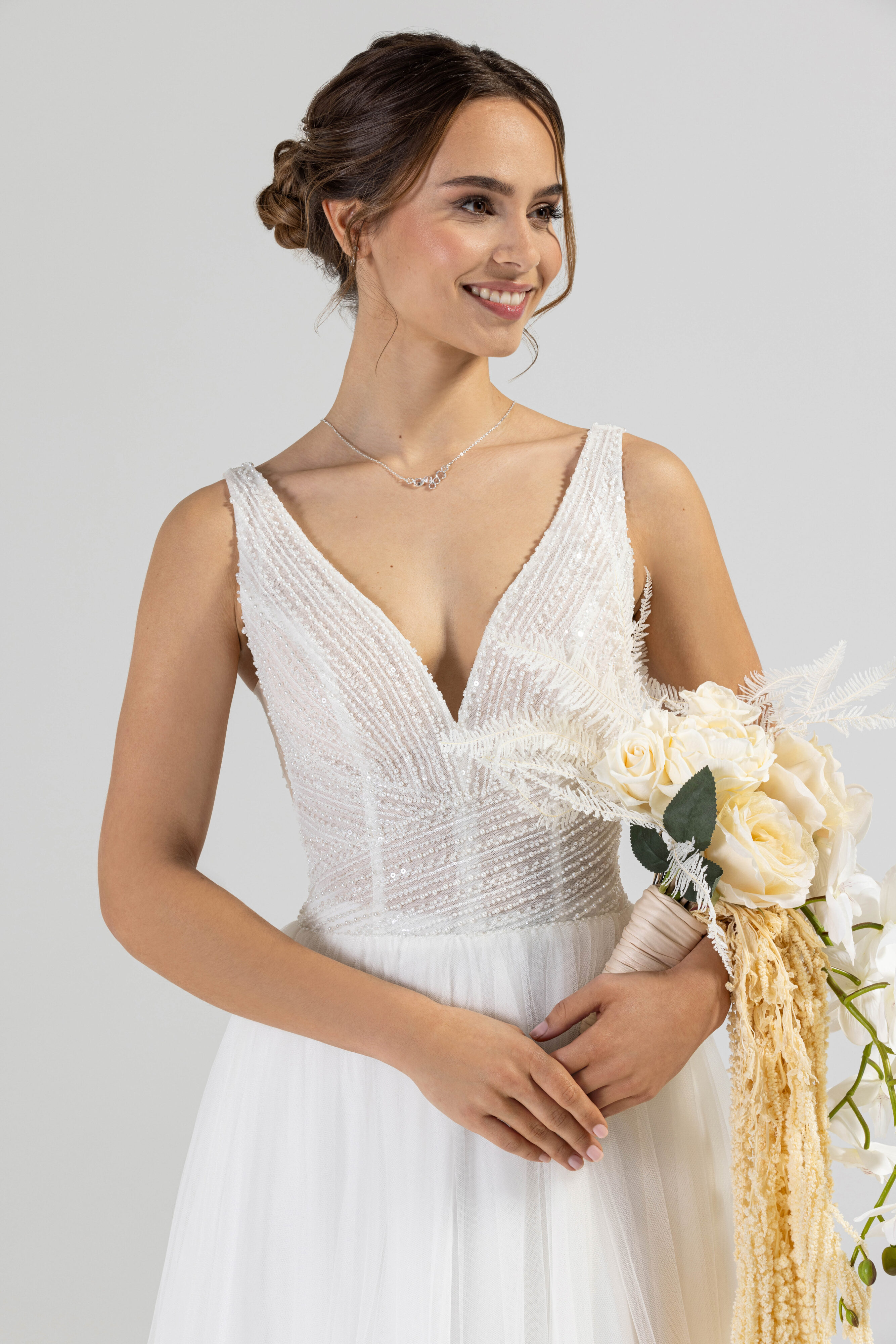 eglantine-lituanie-brautkleid-ivoire-wei-gr-34-74 image 2