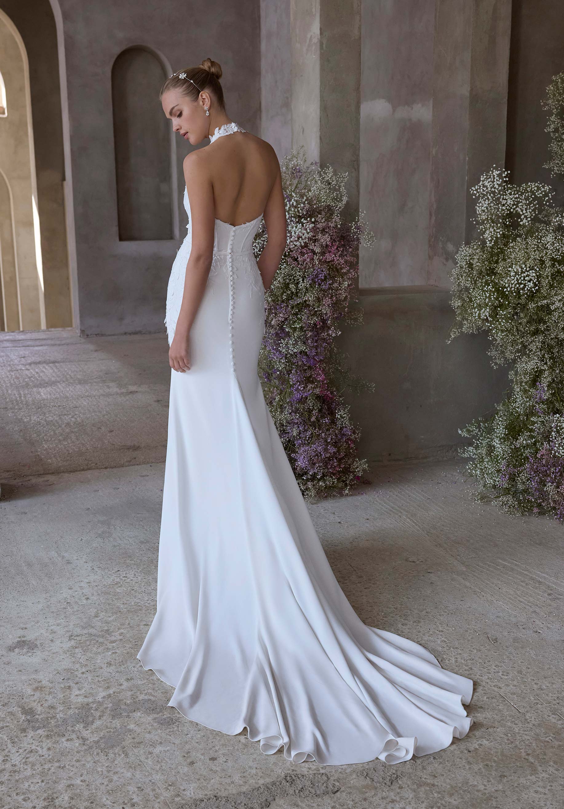 morilee-finnli-brautkleid-fit-to-flare-stretch-crepe-mit-3d-bl-ten image 8