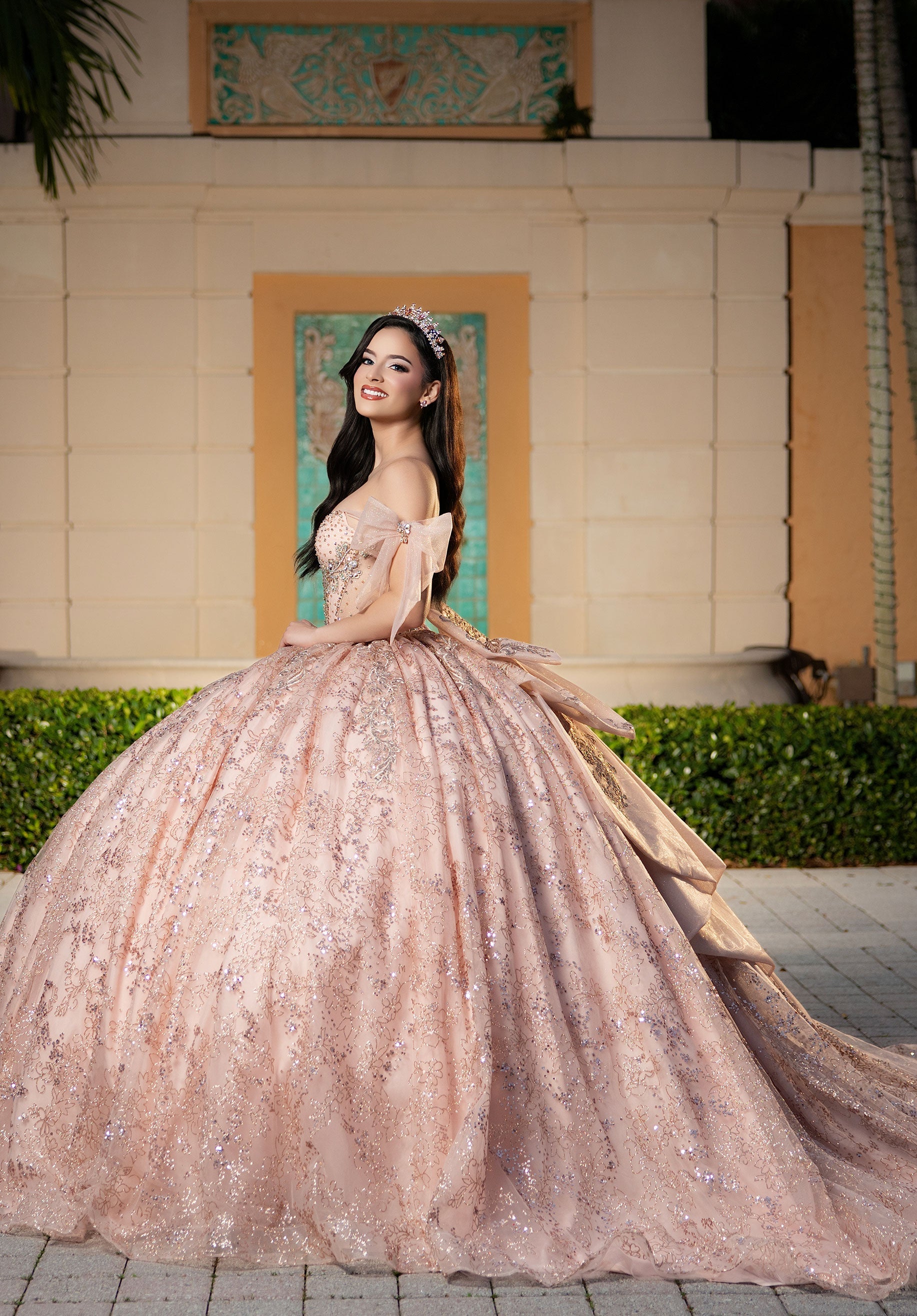 morilee-clara-quincea-era-ballkleid-glitzer-t-ll-mit-bow-rmeln image 4