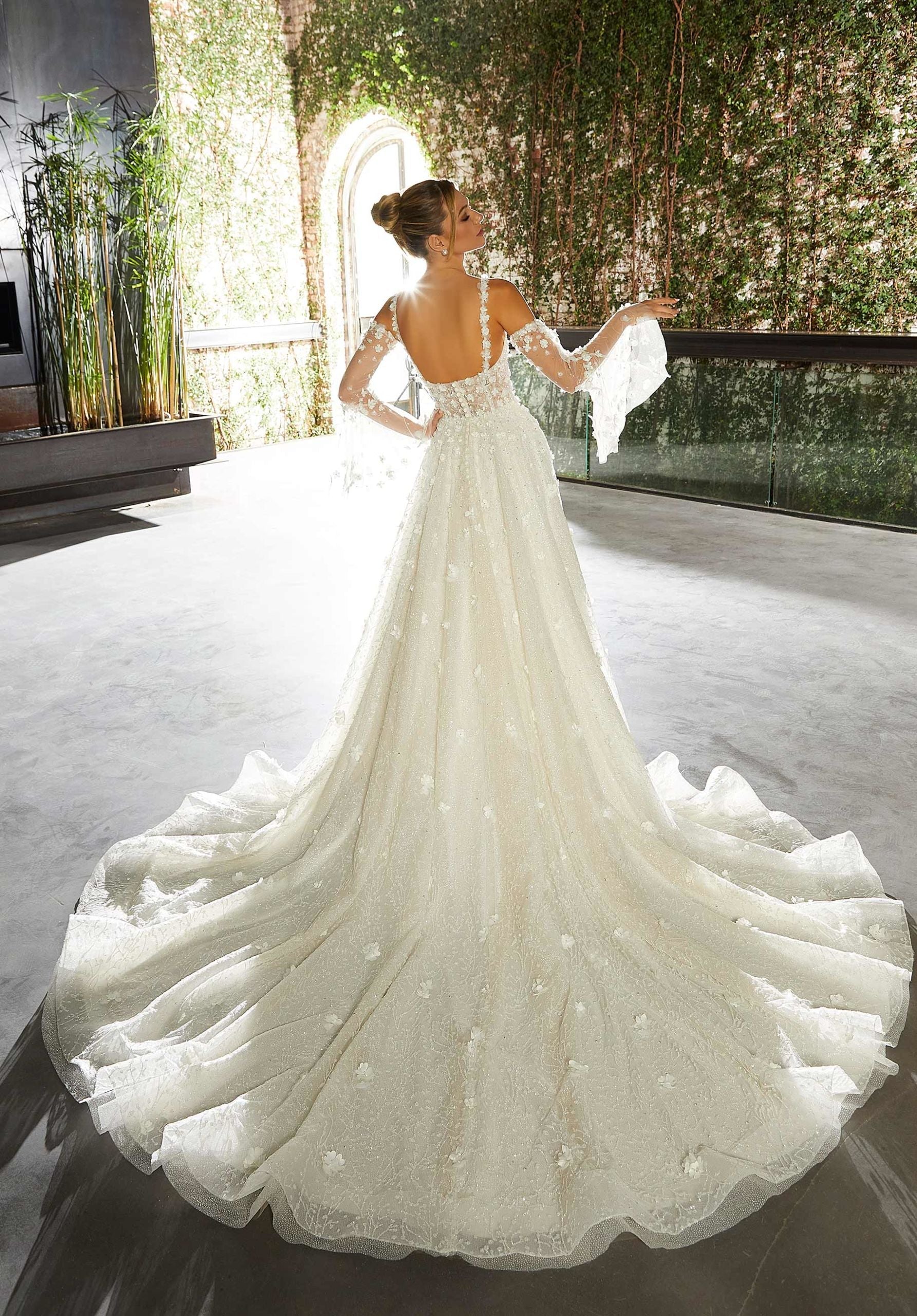 morilee-harmonia-brautkleid-a-linie-mit-glitzer-t-ll-und-glocke-rmeln image 6