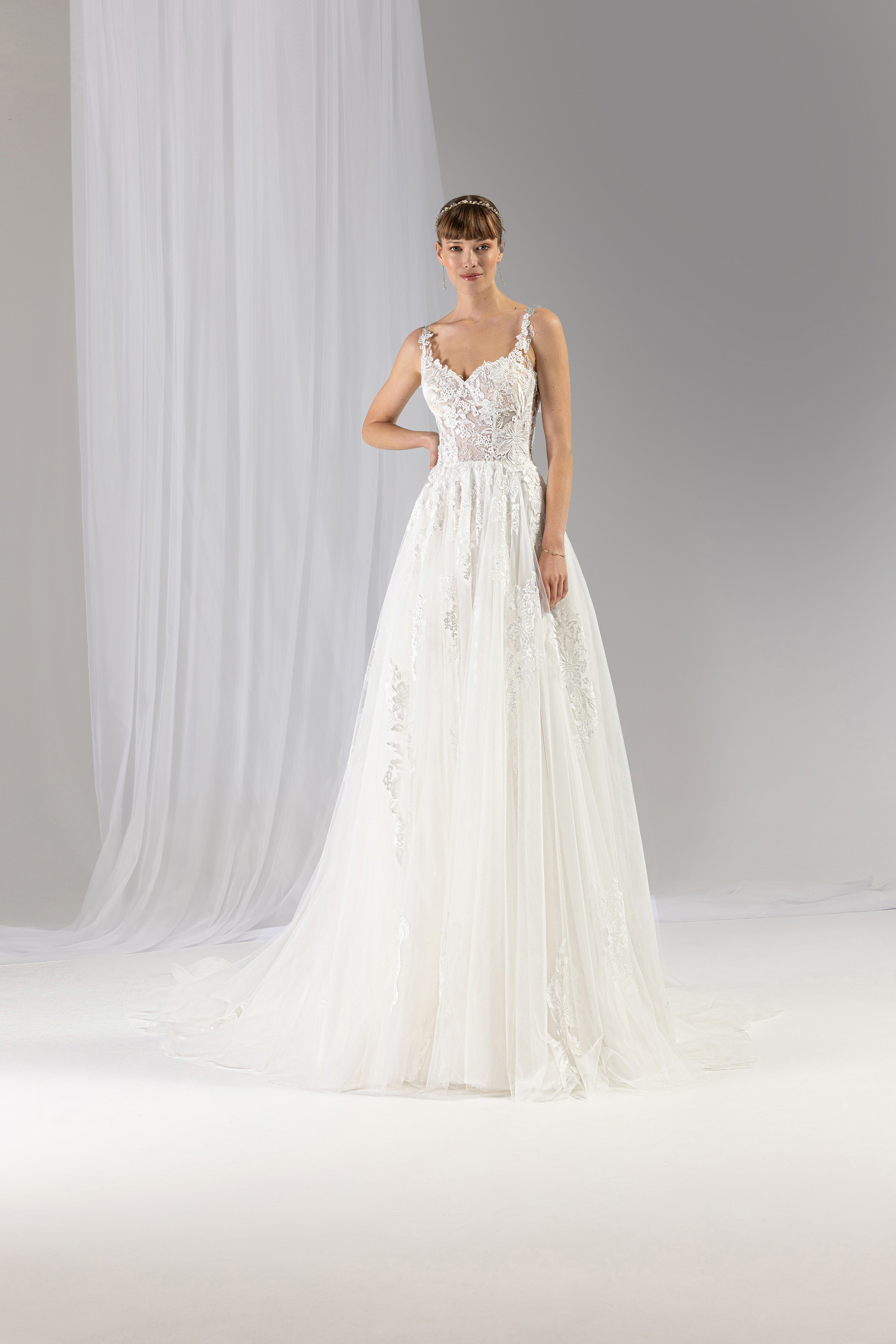 eglantine-jazzy-brautkleid-ivoire-wei-gr-34-74 image 1