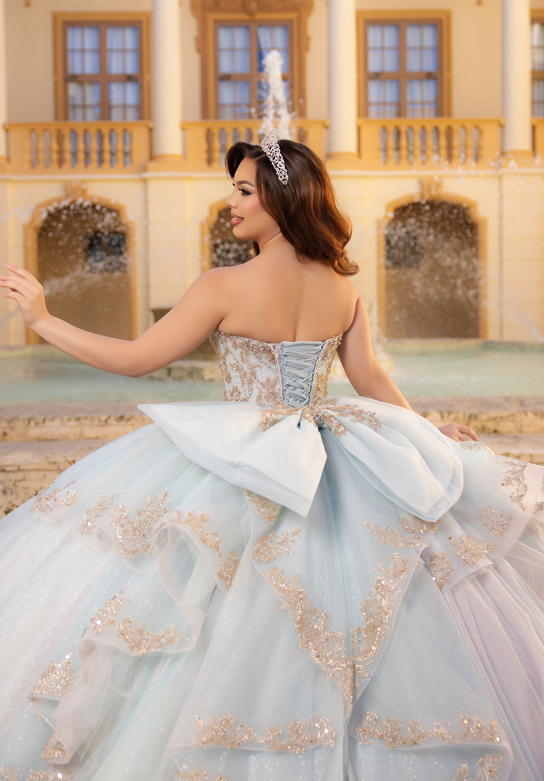 morilee-vizcaya-celeste-quincea-era-ballkleid image 8