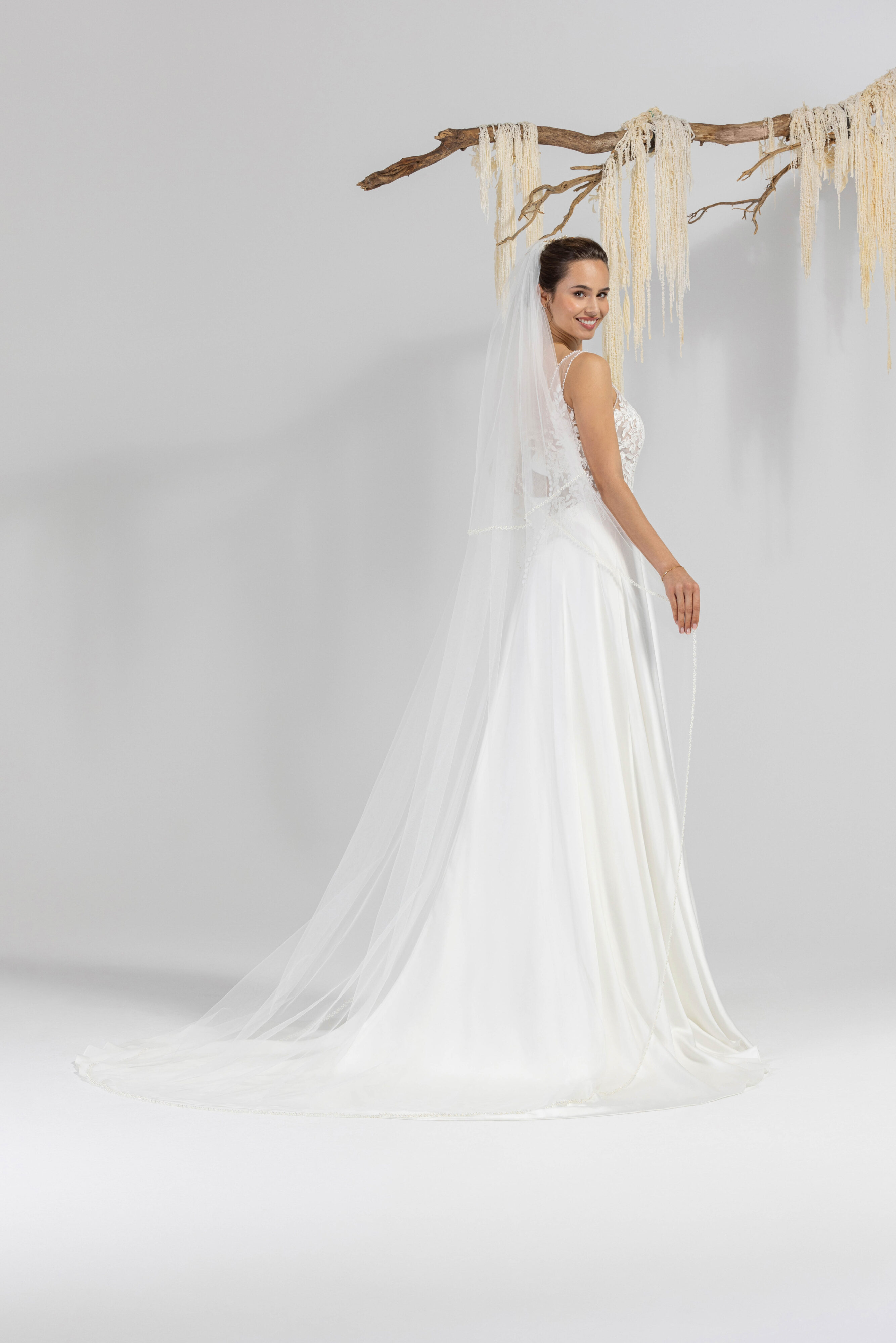 eglantine-lexie-brautkleid-in-ivoire-und-wei-gr-34-74 image 3