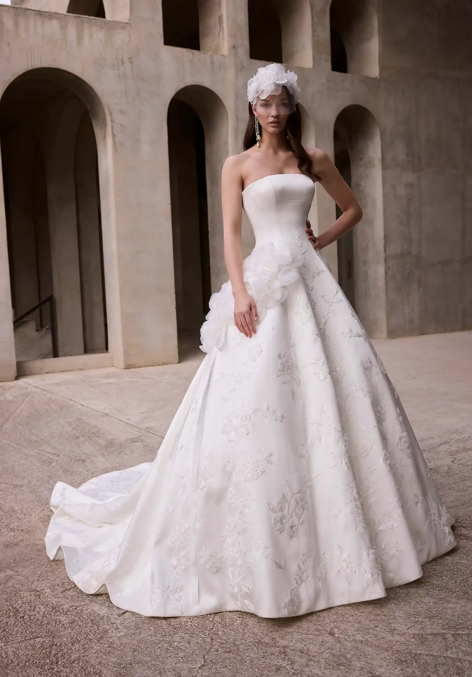morilee-daphira-brautkleid-ballkleid-duchess-satin image 1