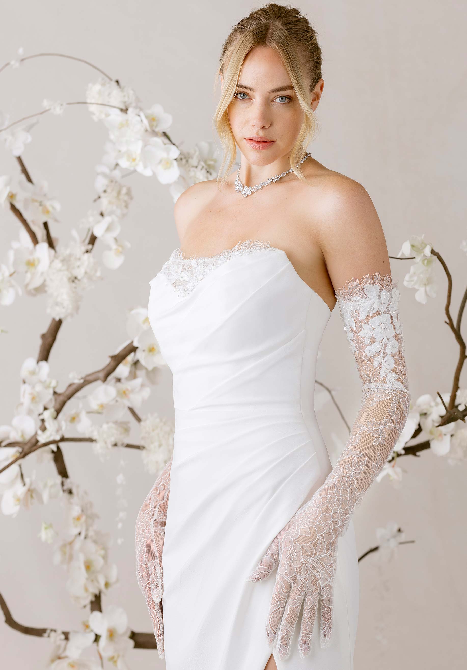 morilee-isola-brautkleid-satin-sheath image 2