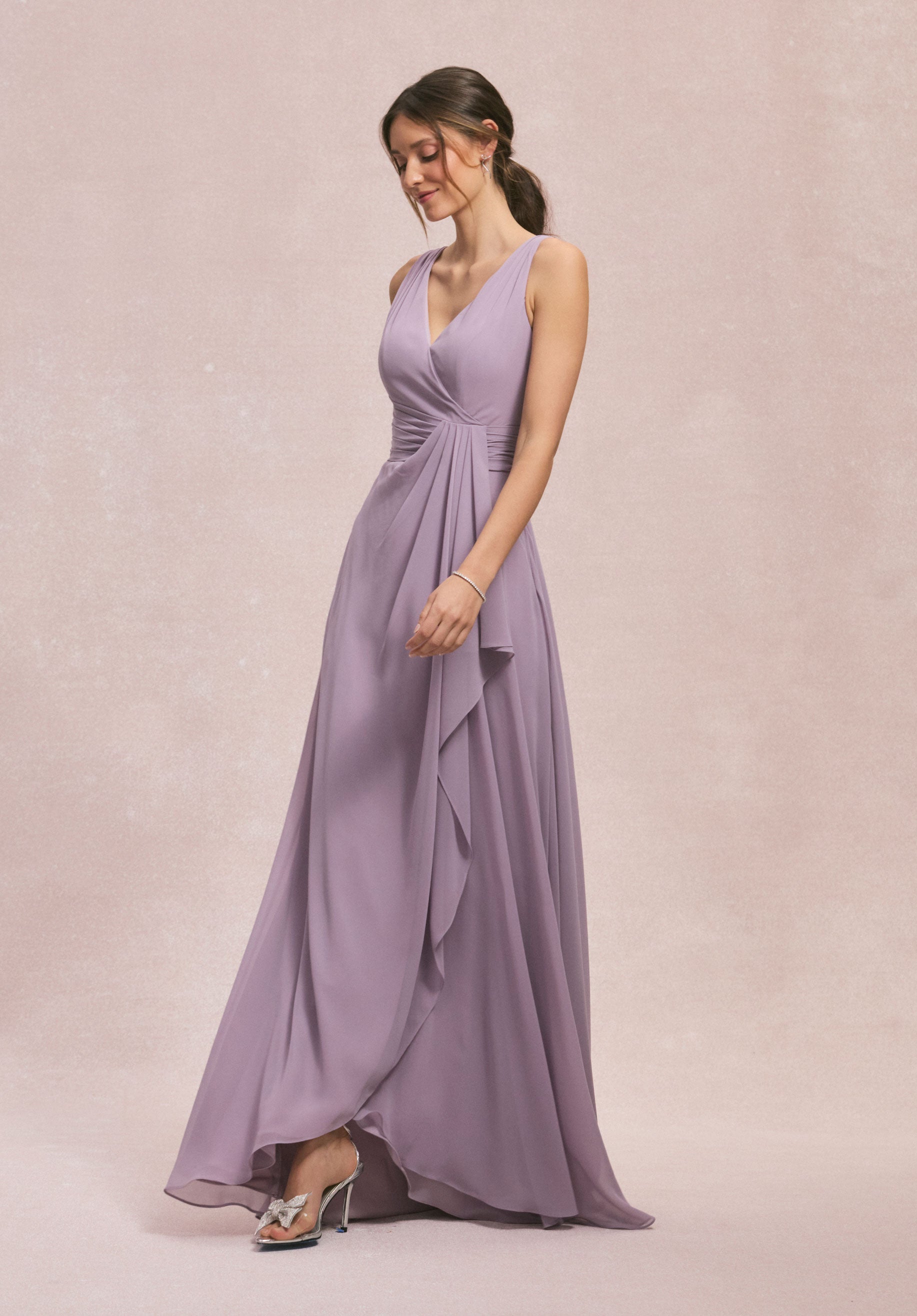 morilee-brautjungfernkleid-chiffon-v-ausschnitt-r-sche image 4