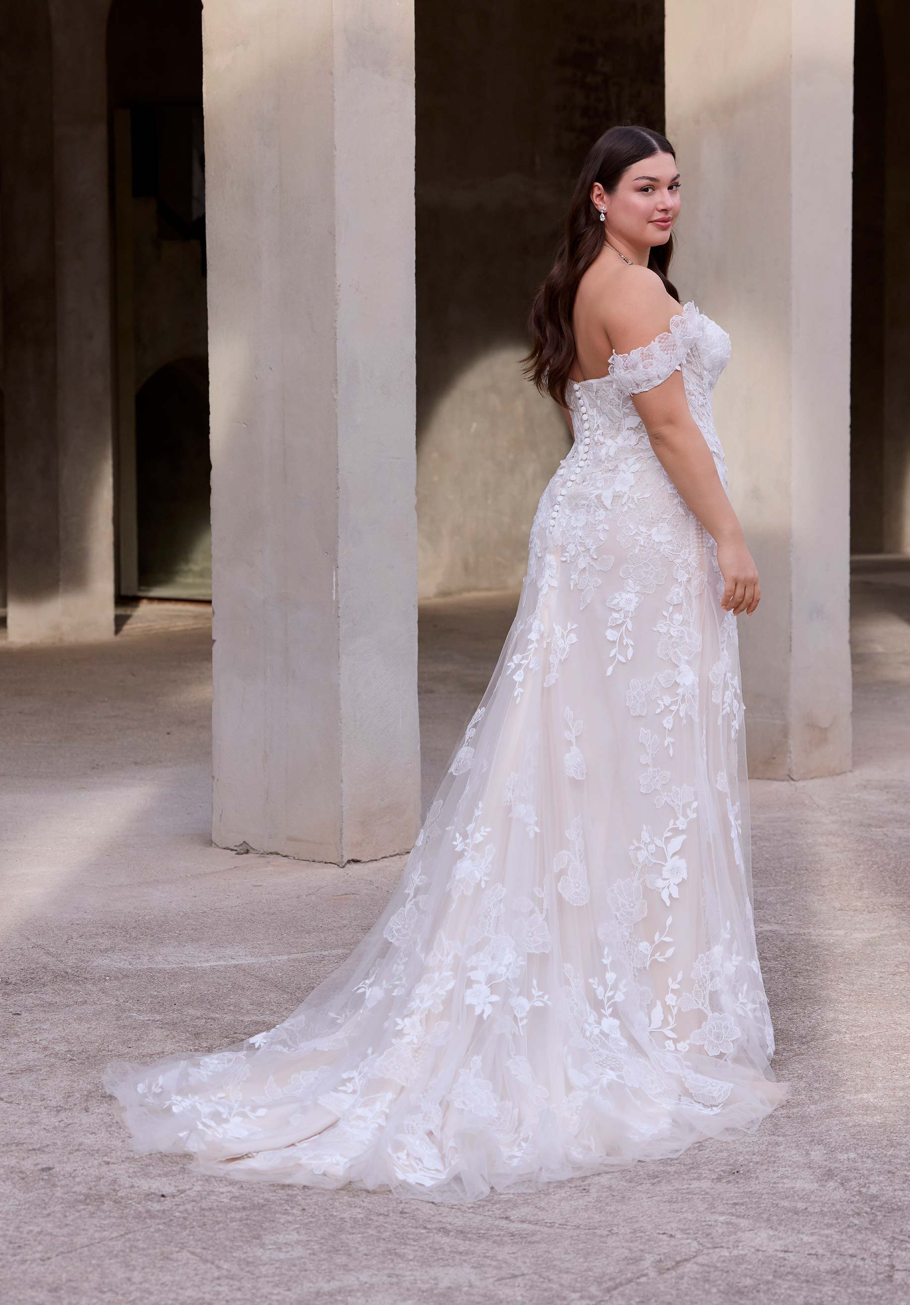 morilee-livia-brautkleid-a-linie-t-ll-mit-rmeln image 6