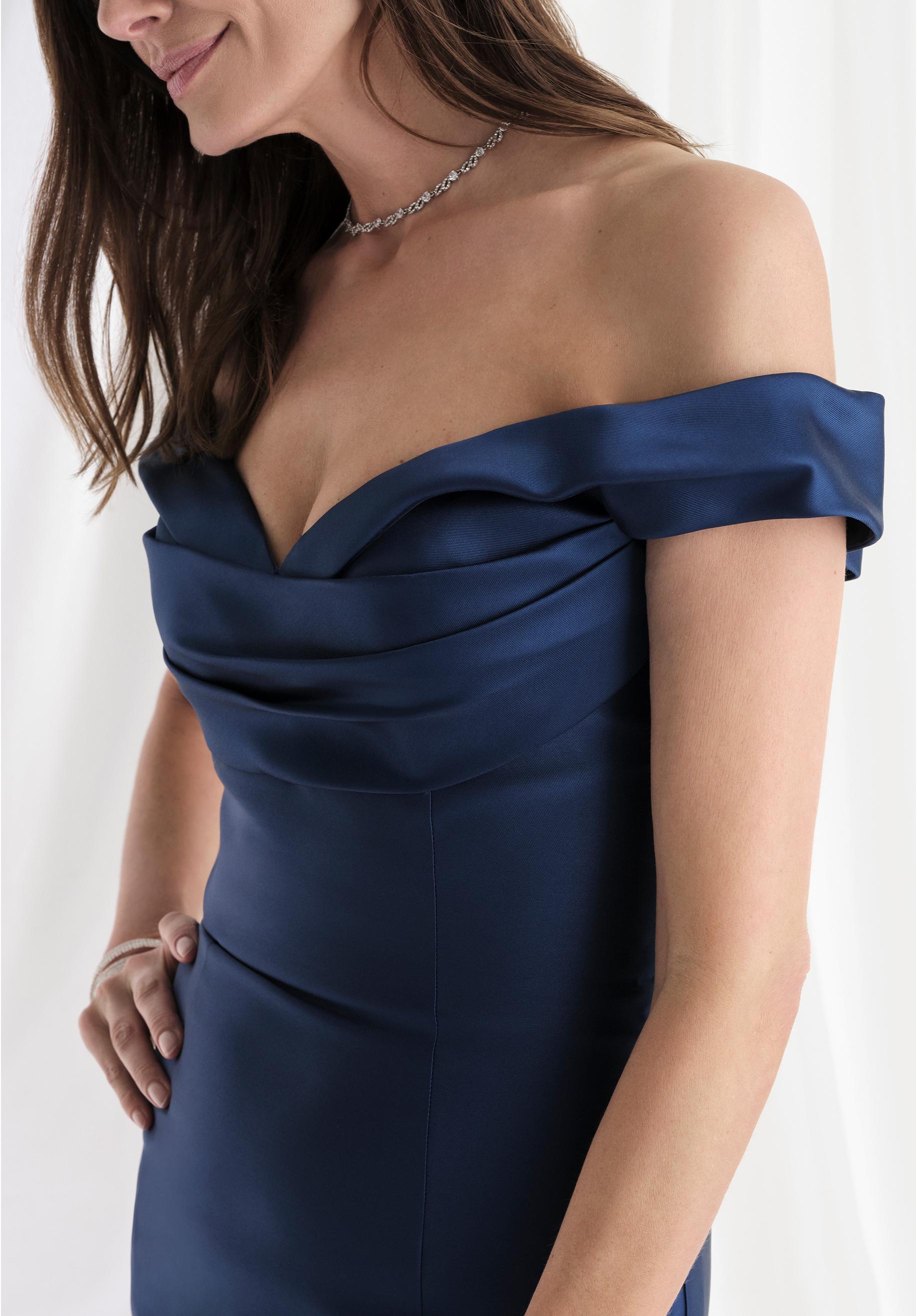 morilee-fit-and-flare-off-shoulder-mikado-abendkleid-mit-schlitz image 7
