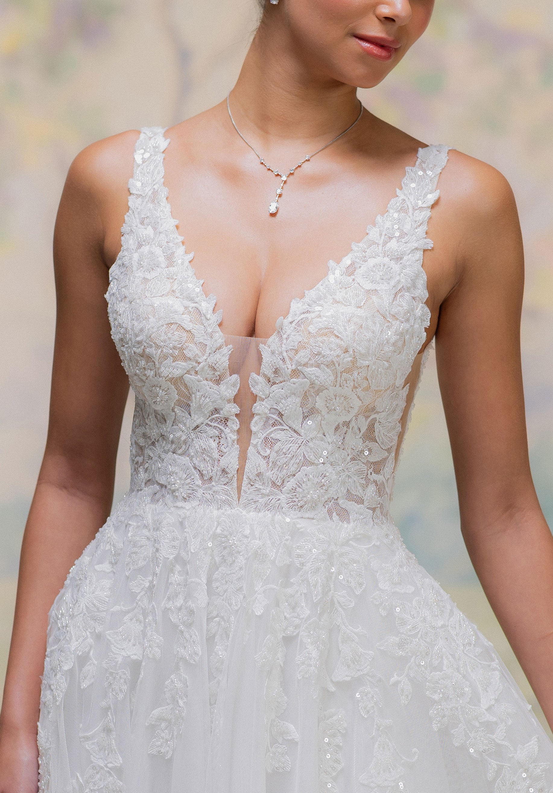 morilee-true-brautkleid-a-linie-t-ll-blumenstickerei image 4