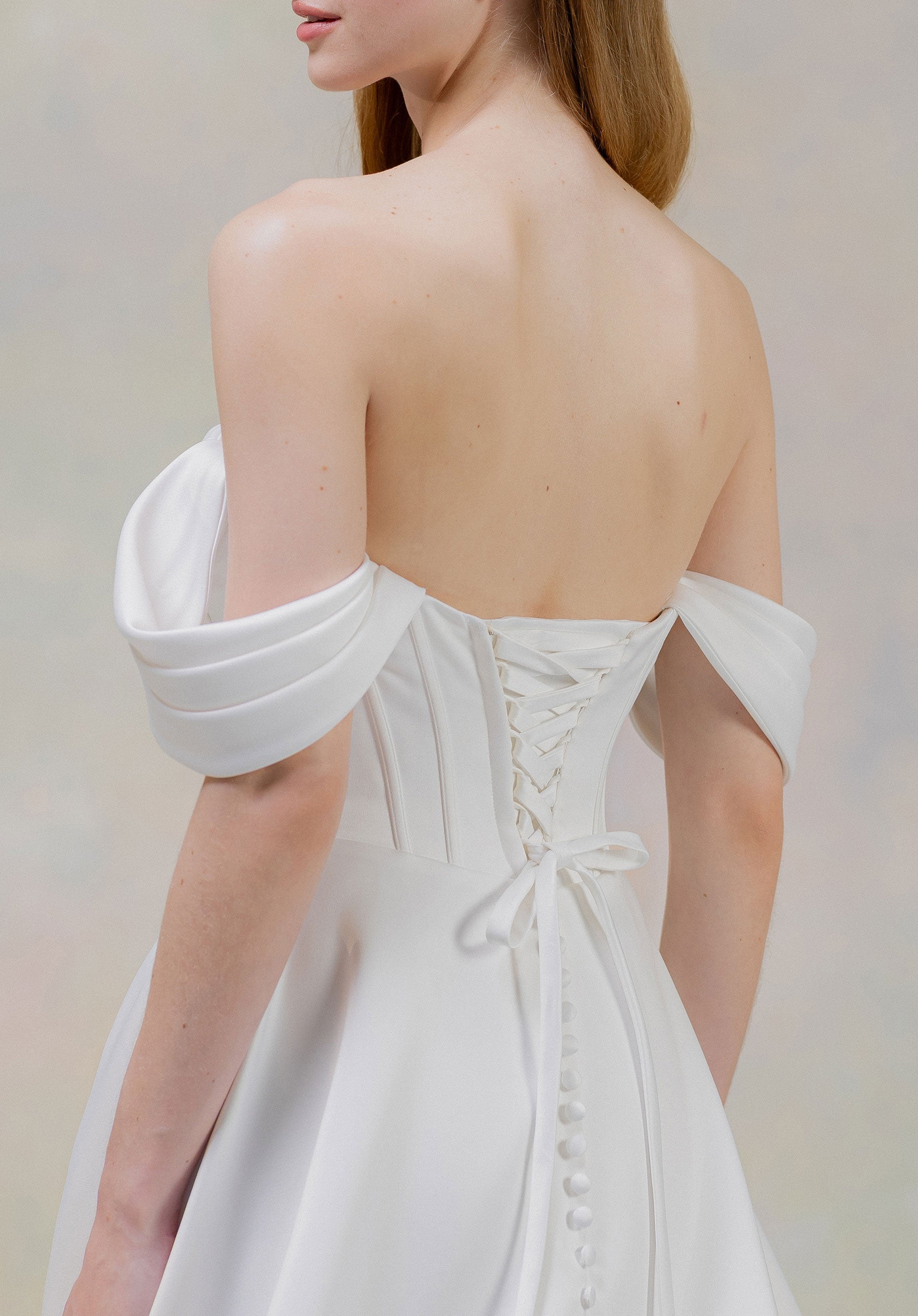 morilee-tobi-satin-a-linie-brautkleid-mit-schlitz image 6